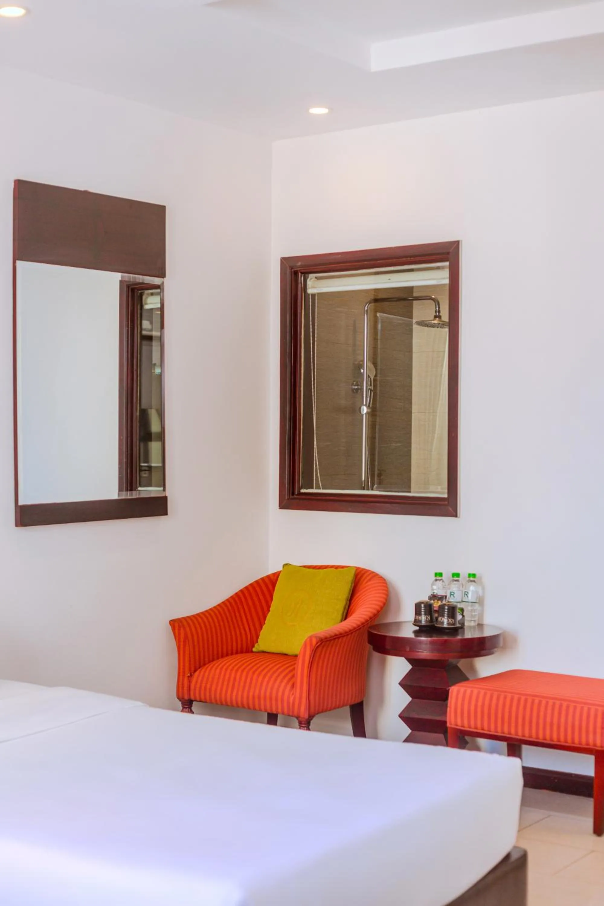 Seating area, Bed in Richico Apartments And Hotel