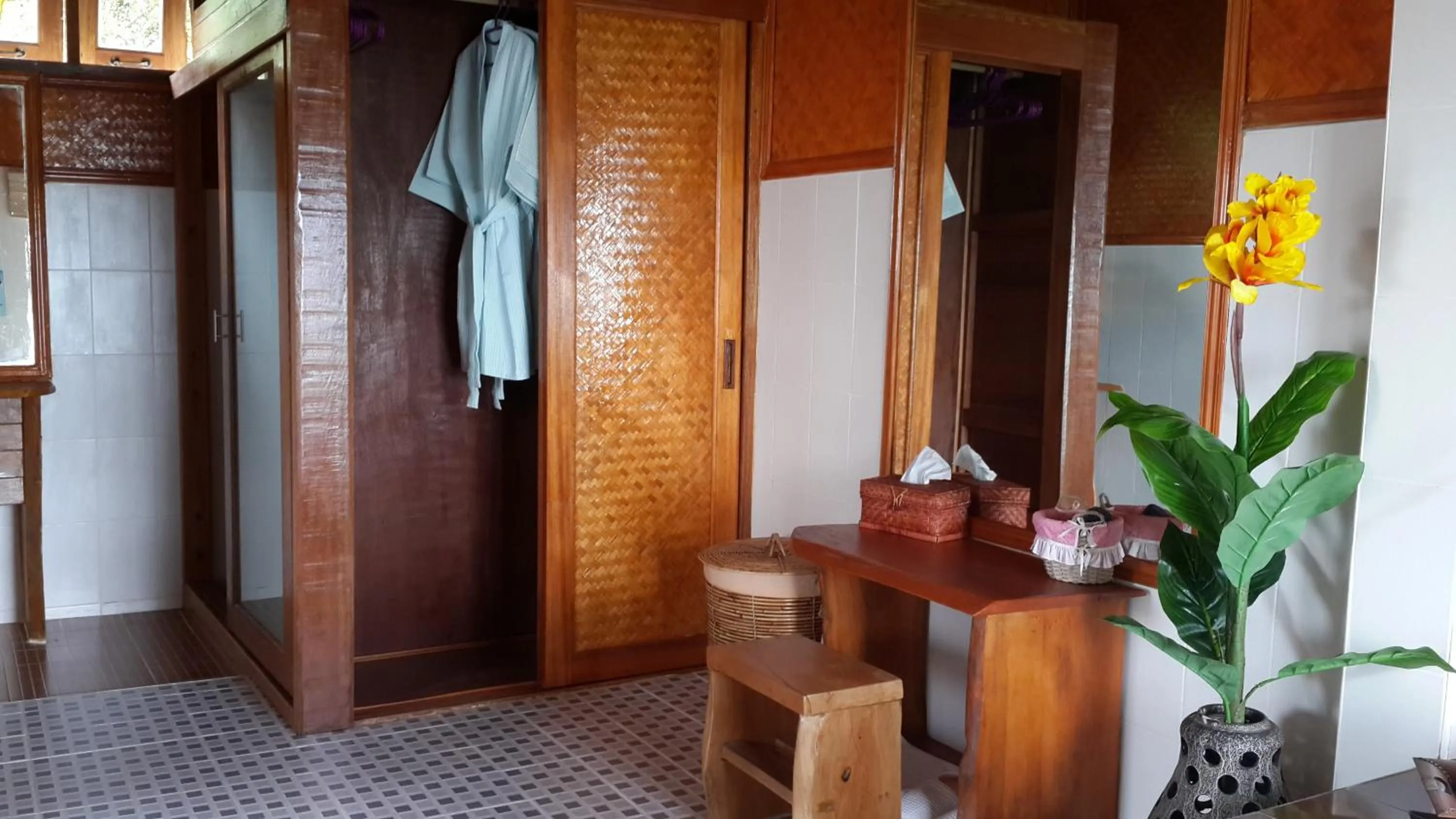 Decorative detail in Esmeralda View Resort - SHA Extra Plus