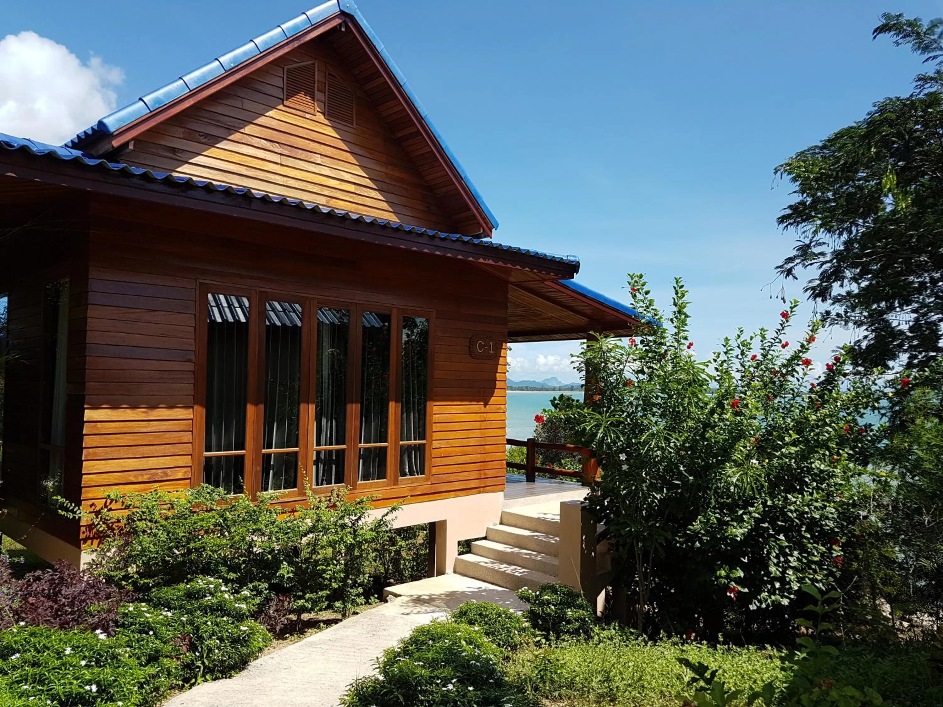 Esmeralda View Resort - SHA Extra Plus