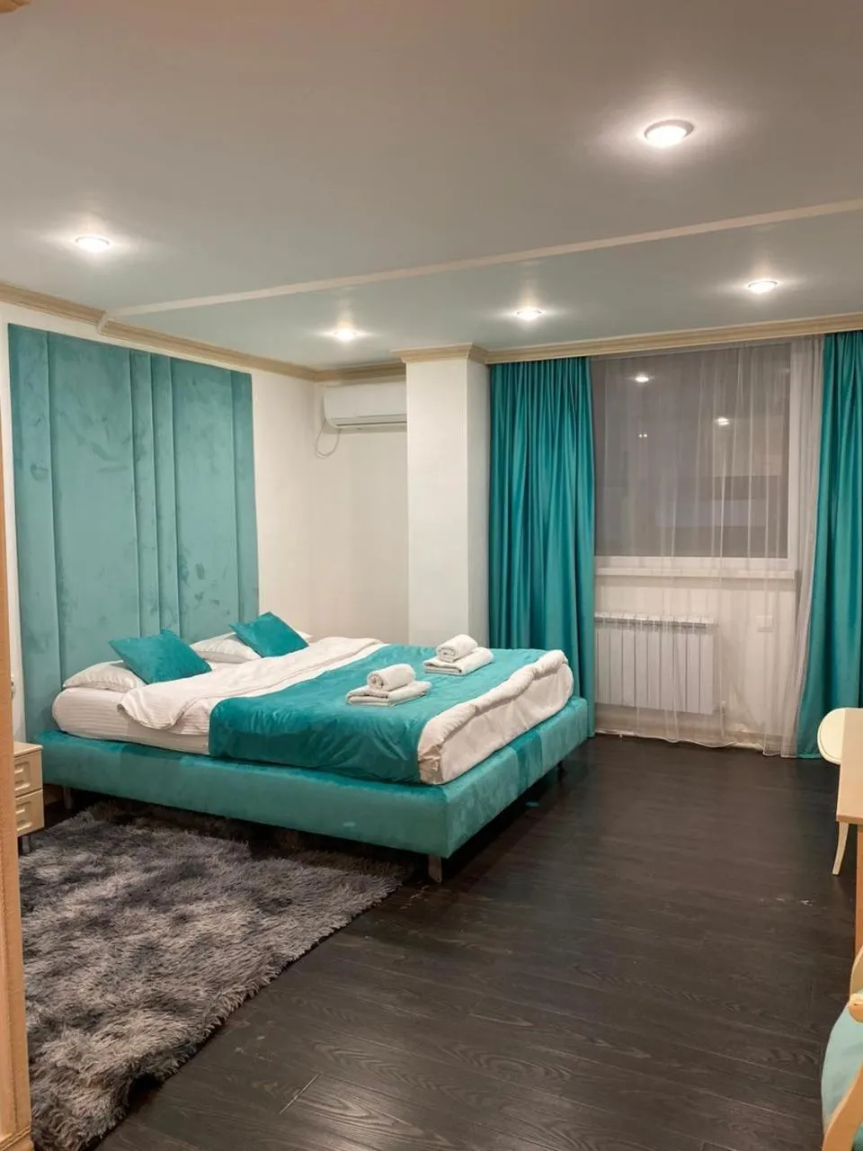 Bed in Jasmine Hotel