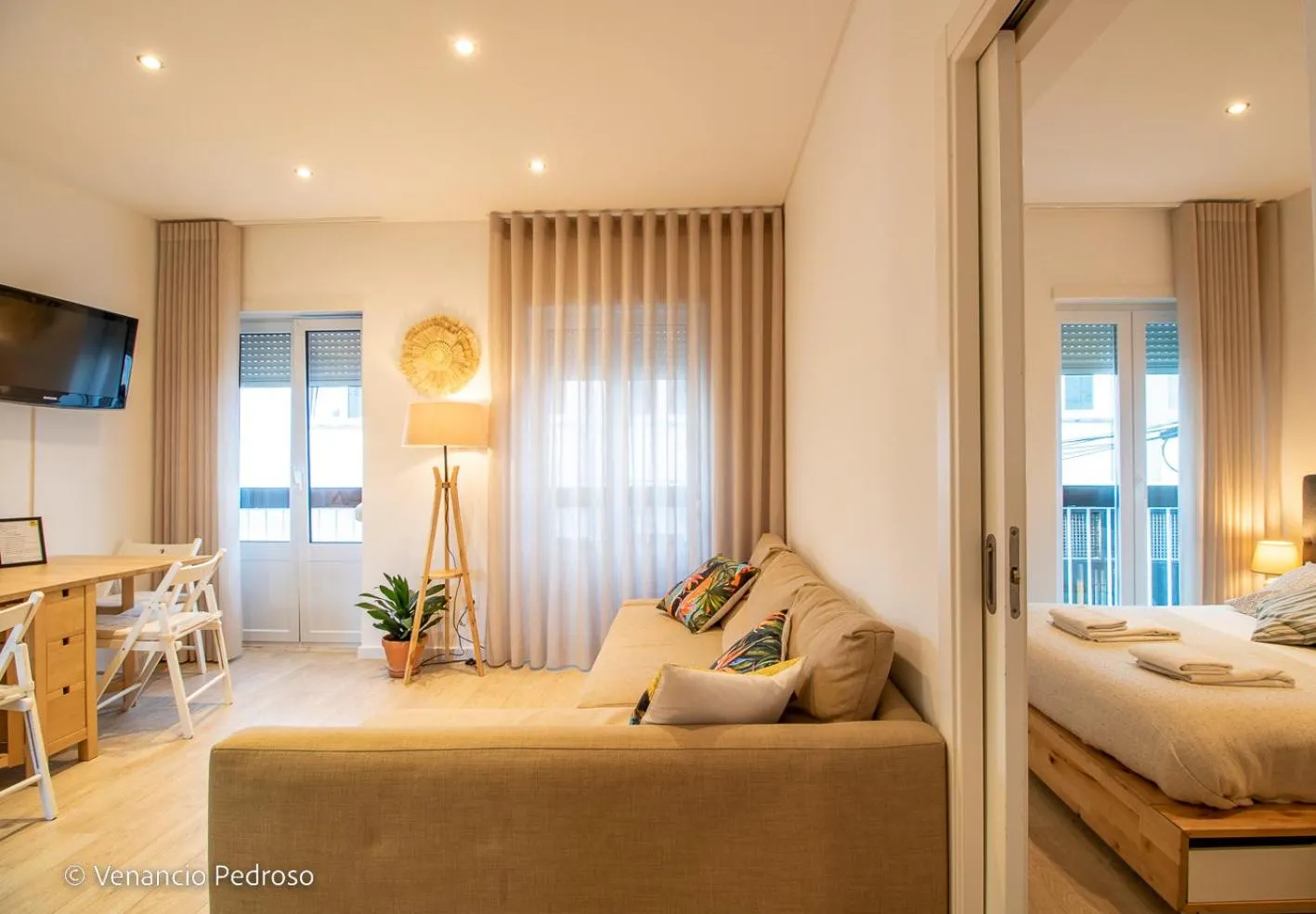 Nesha Ericeira Flats