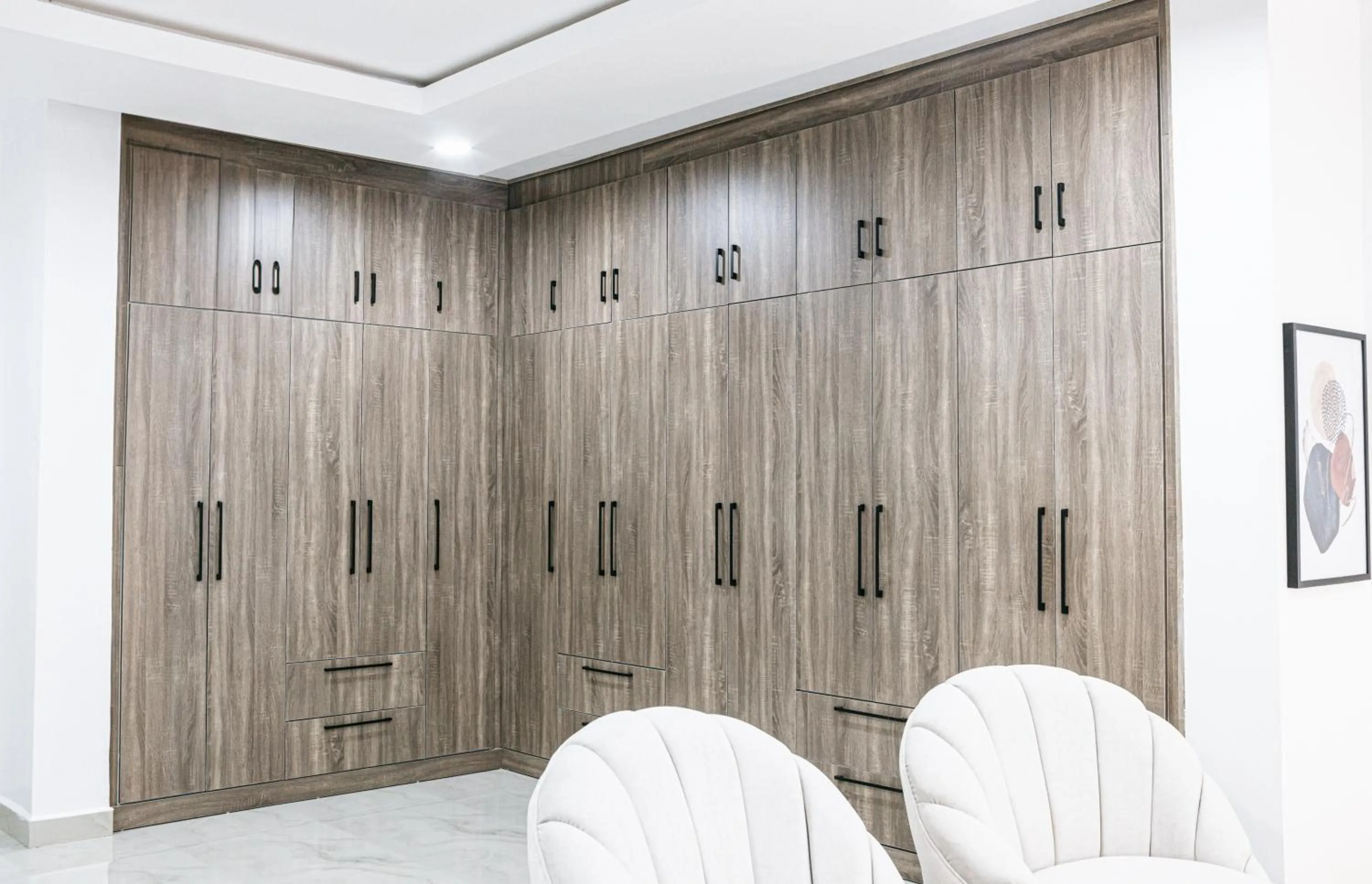 wardrobe in 5Blu Residence