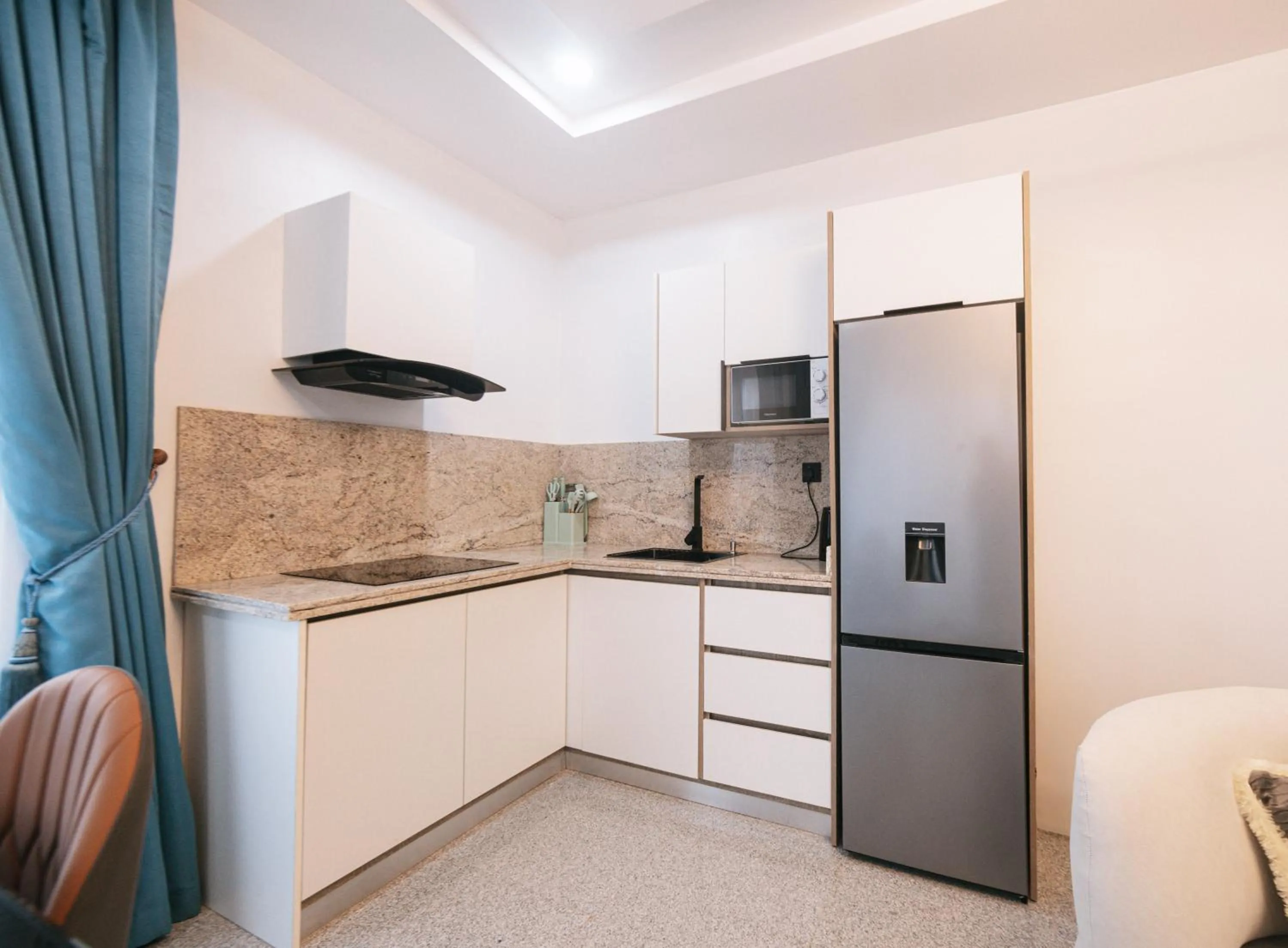 Kitchen or kitchenette in 5Blu Residence