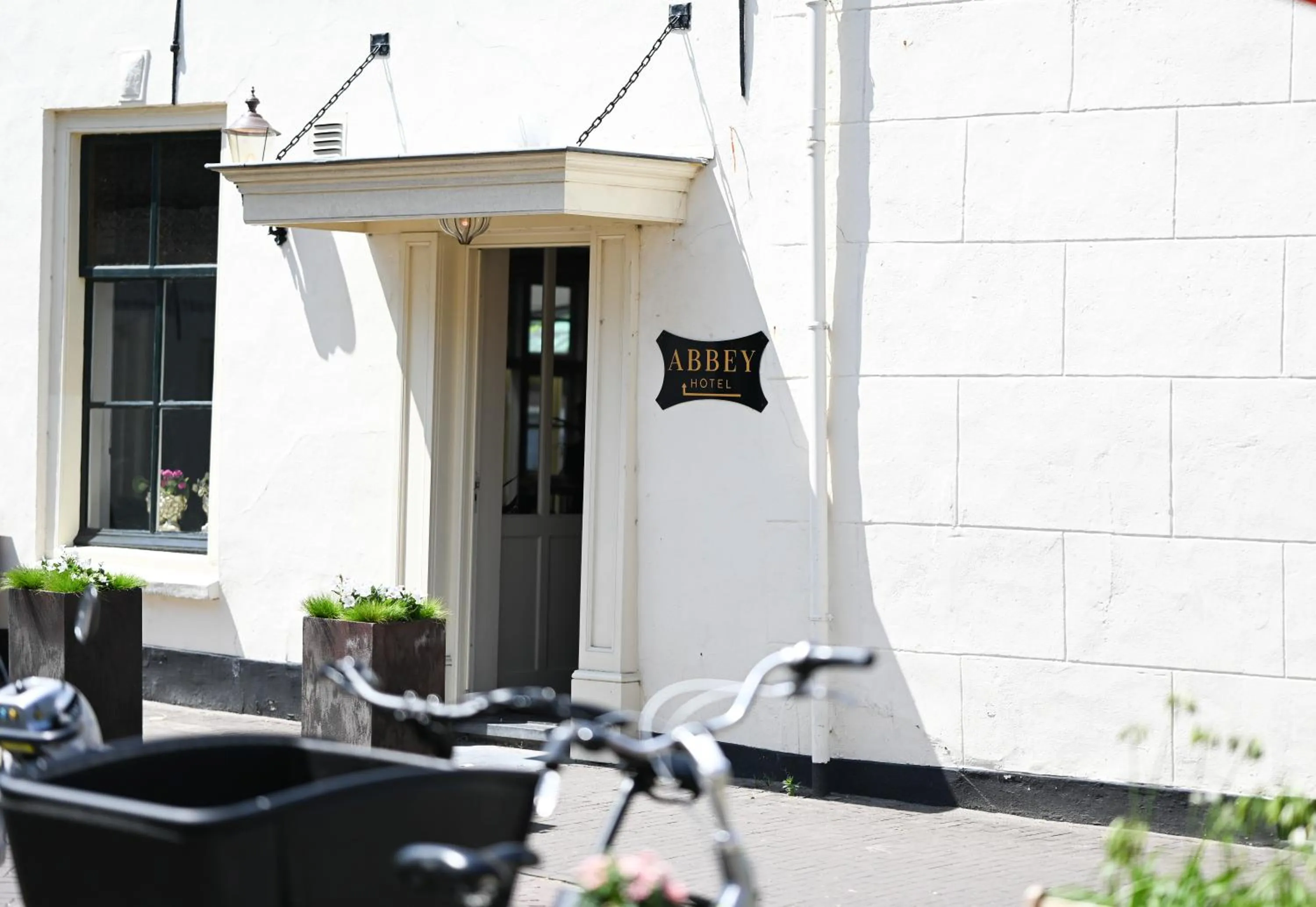 Property building in Abbey Abcoude