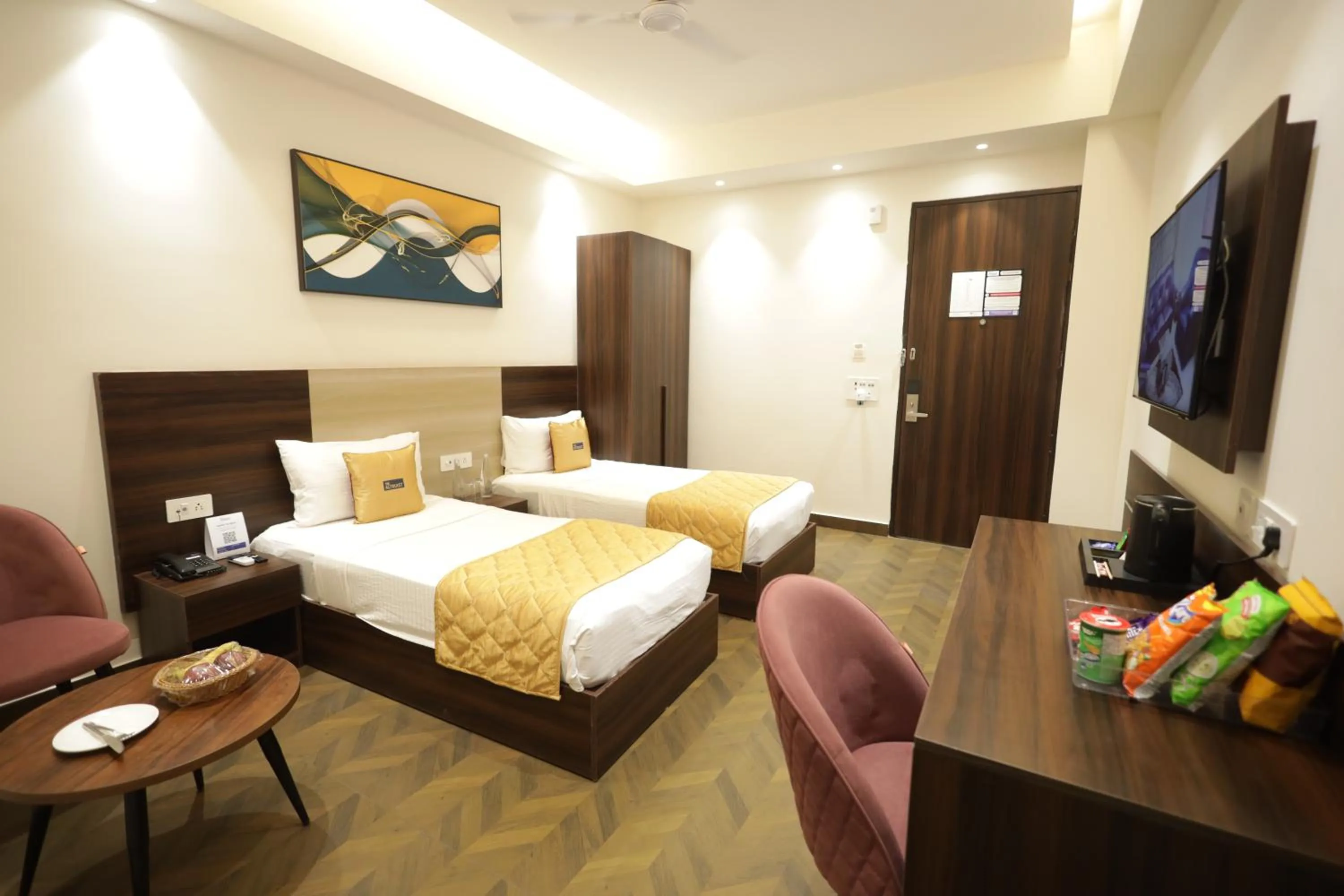 Bedroom, Bed in The Altruist Hotel Sec-57