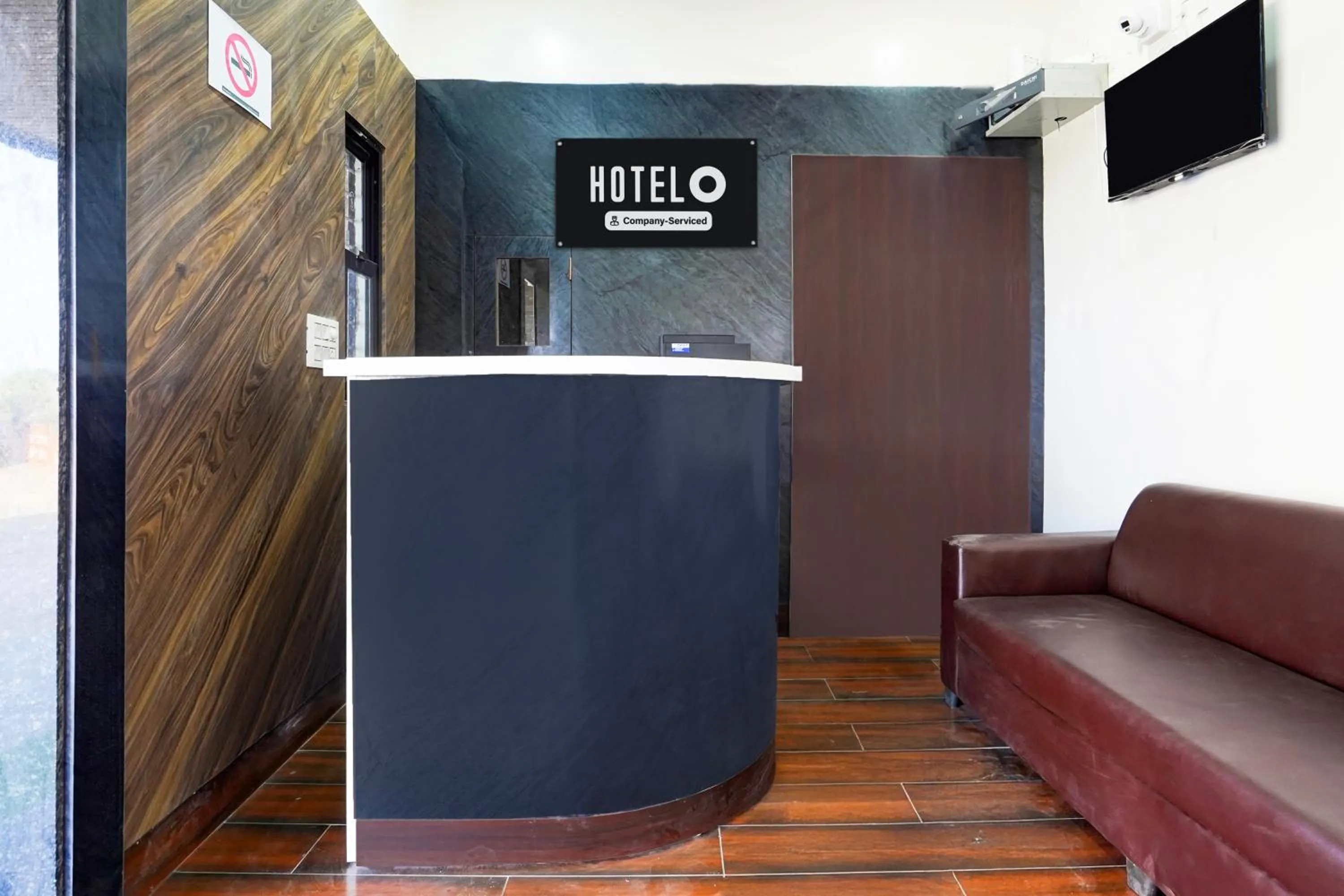 Lobby or reception in Super Hotel O Dabha Hilltop