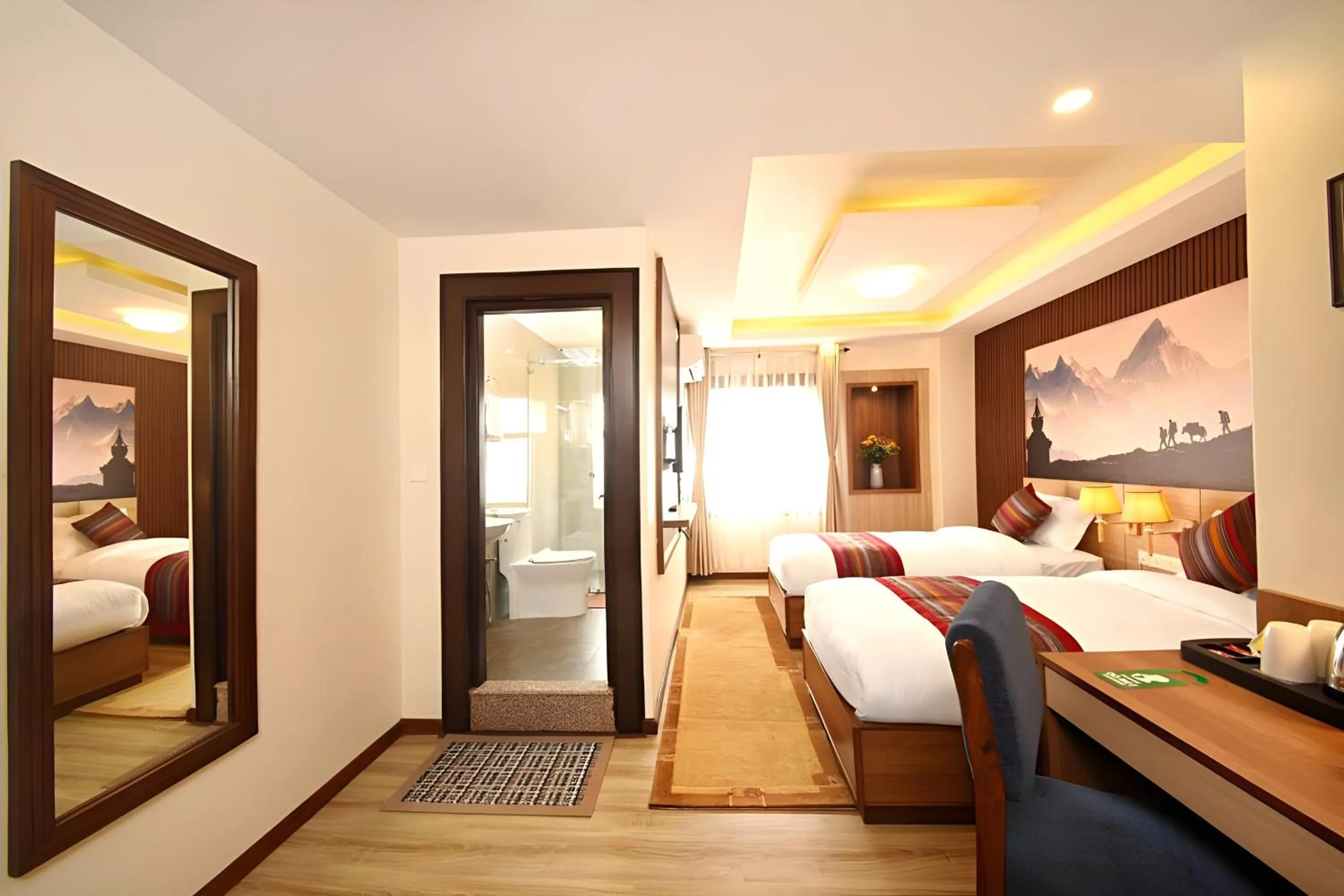 Bedroom, Bed in Hotel Sherpani