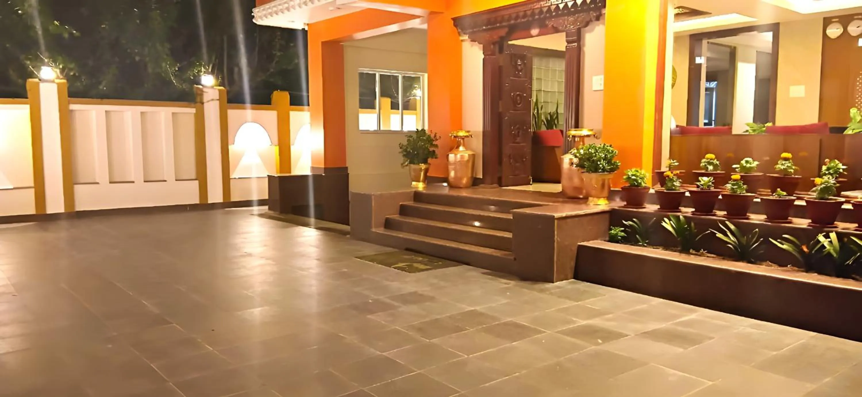 Property building in Hotel Sherpani