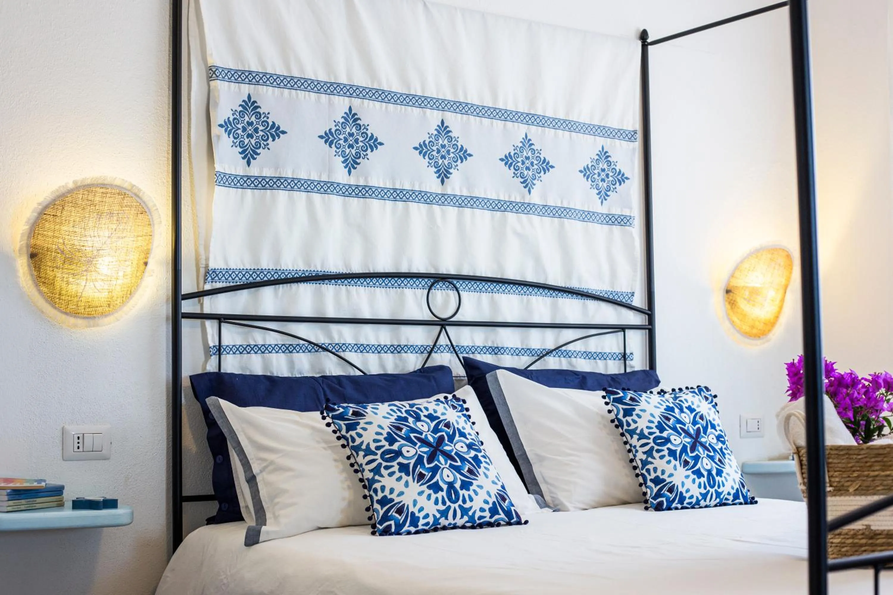 Bed in Le Maschere B&B