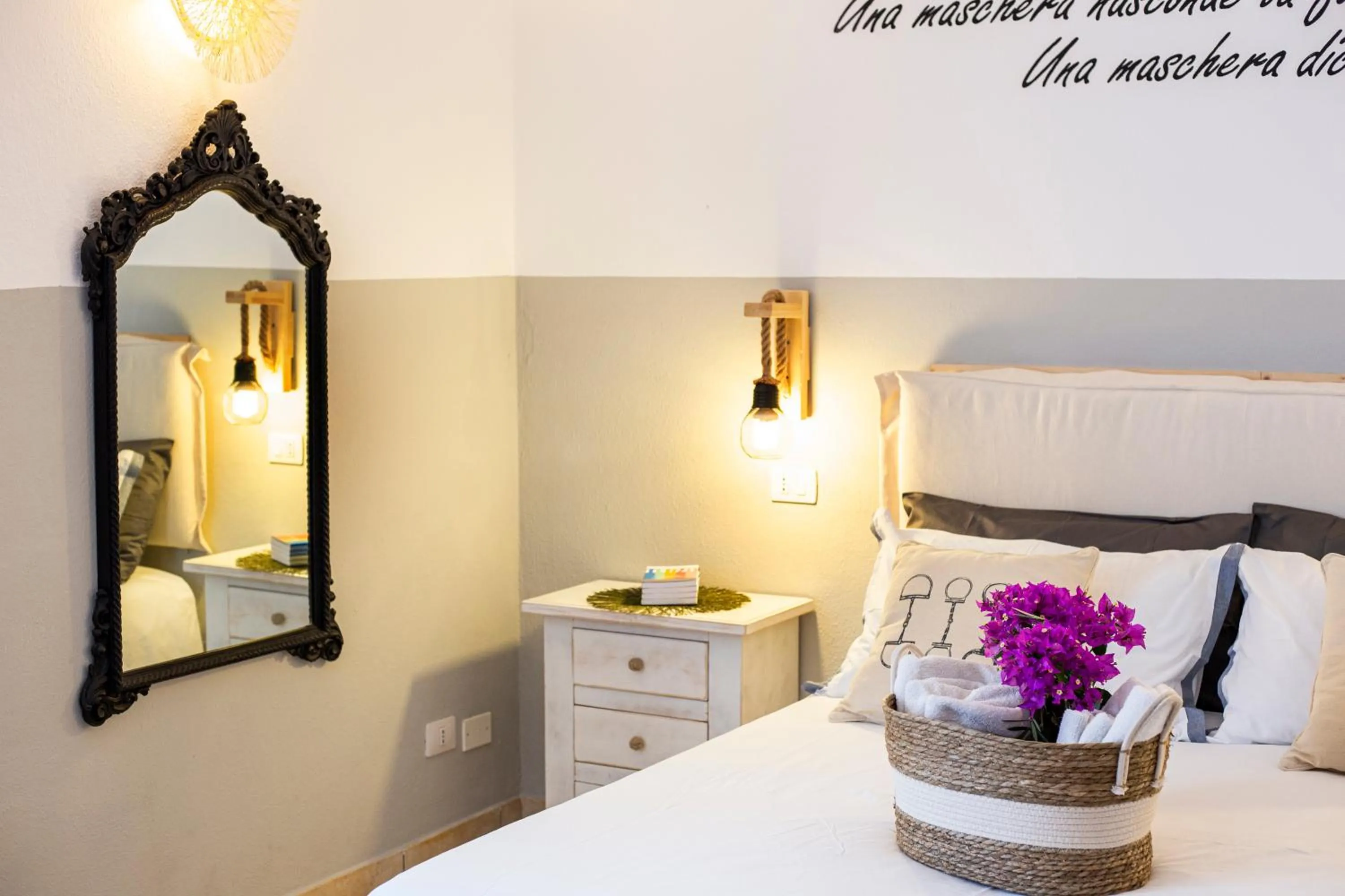 Bed in Le Maschere B&B