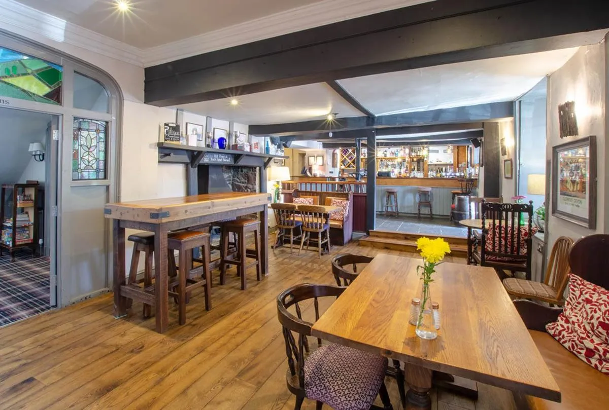 Lounge or bar in Cockhaven Arms