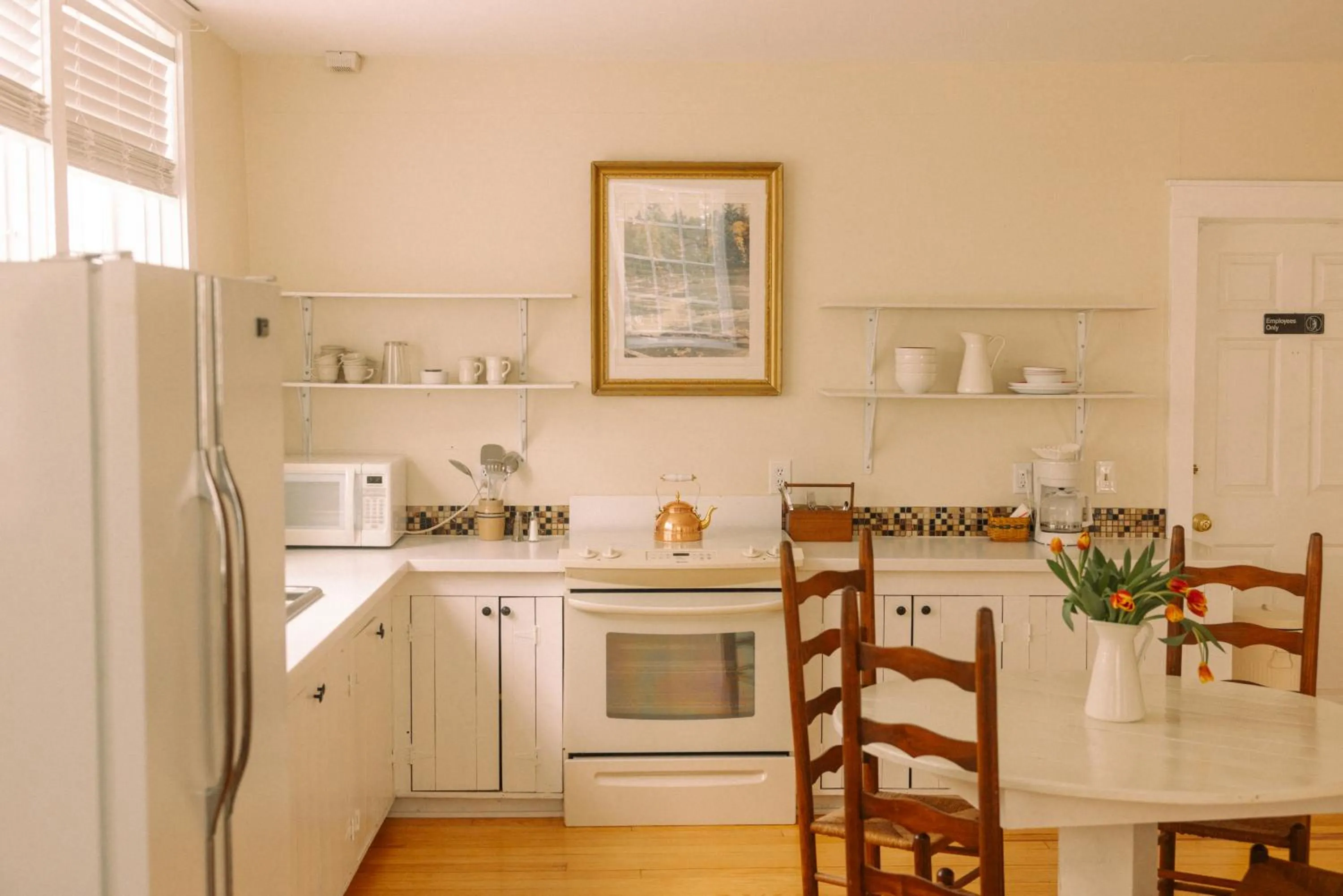 Kitchen or kitchenette in Terrace Inn and 1911 Restaurant