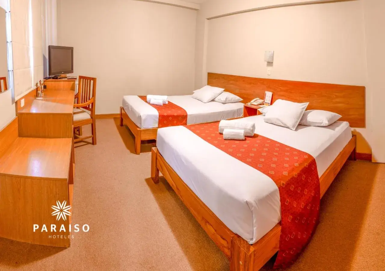 Twin Room in Hoteles Paraiso TRUJILLO Twin Room in Hoteles Paraiso TRUJILLO