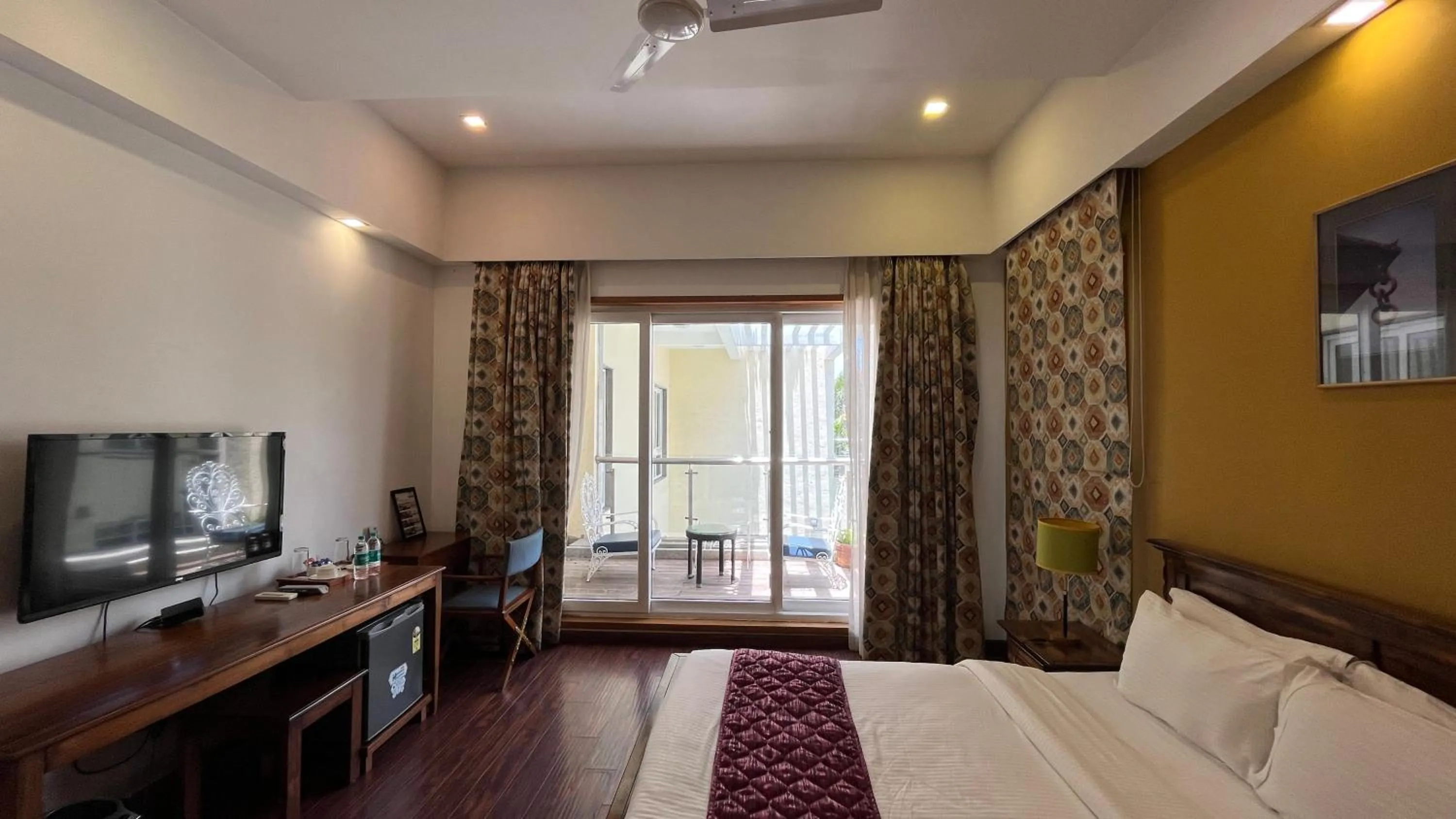 Bed in Maroma Suites ECR