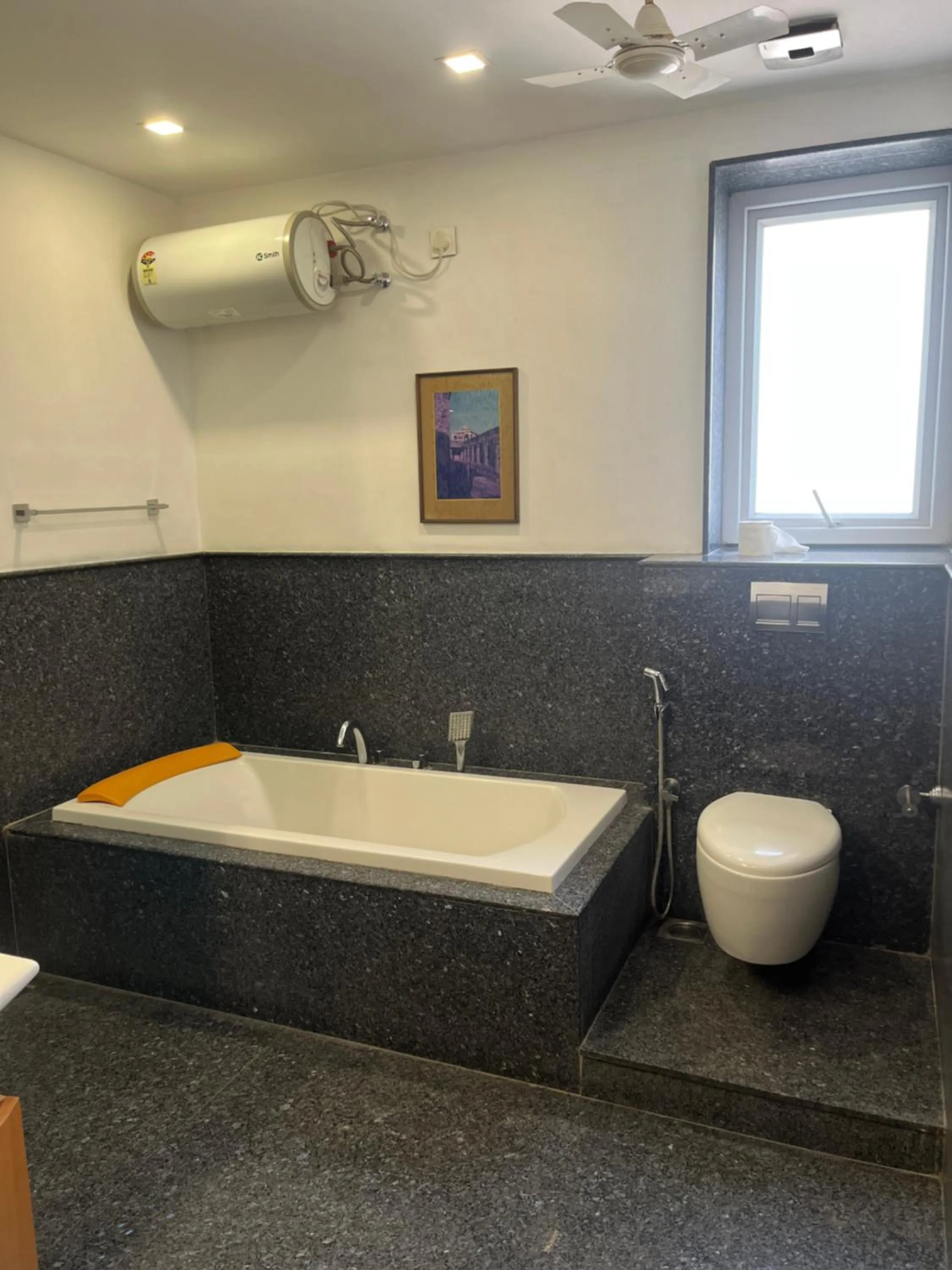 Toilet in Maroma Suites ECR