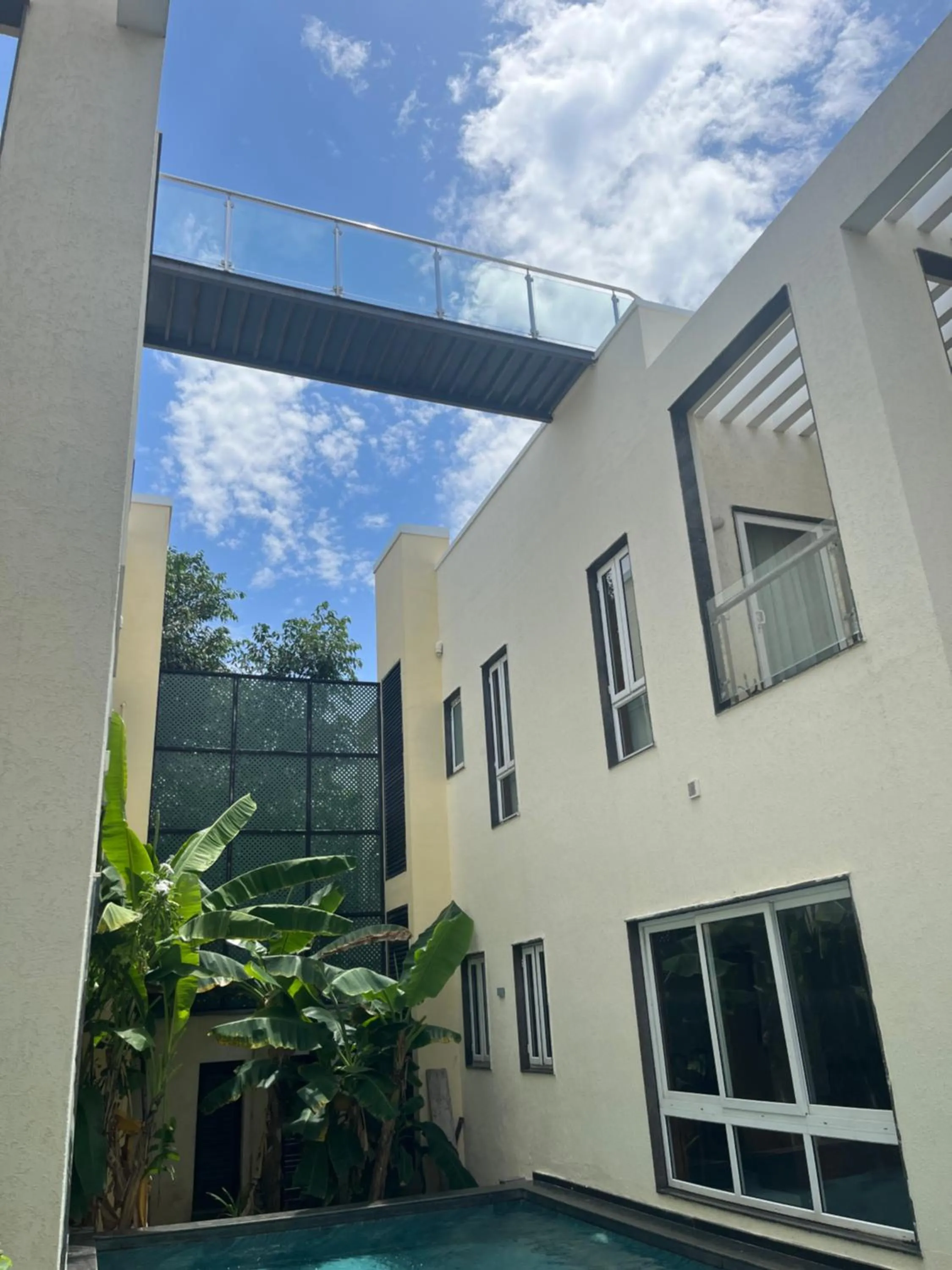 Property building in Maroma Suites ECR