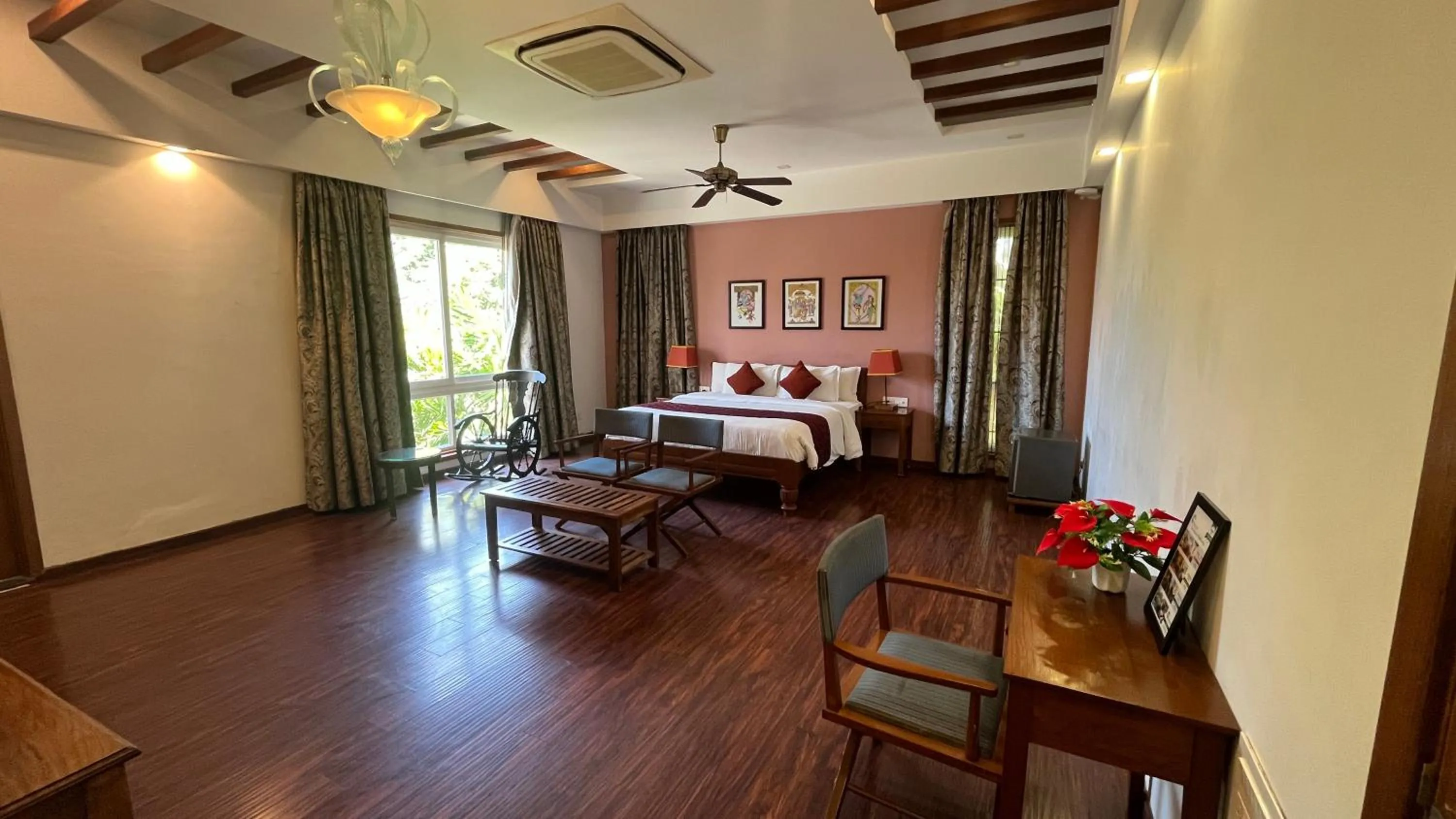 Bedroom, Bed in Maroma Suites ECR