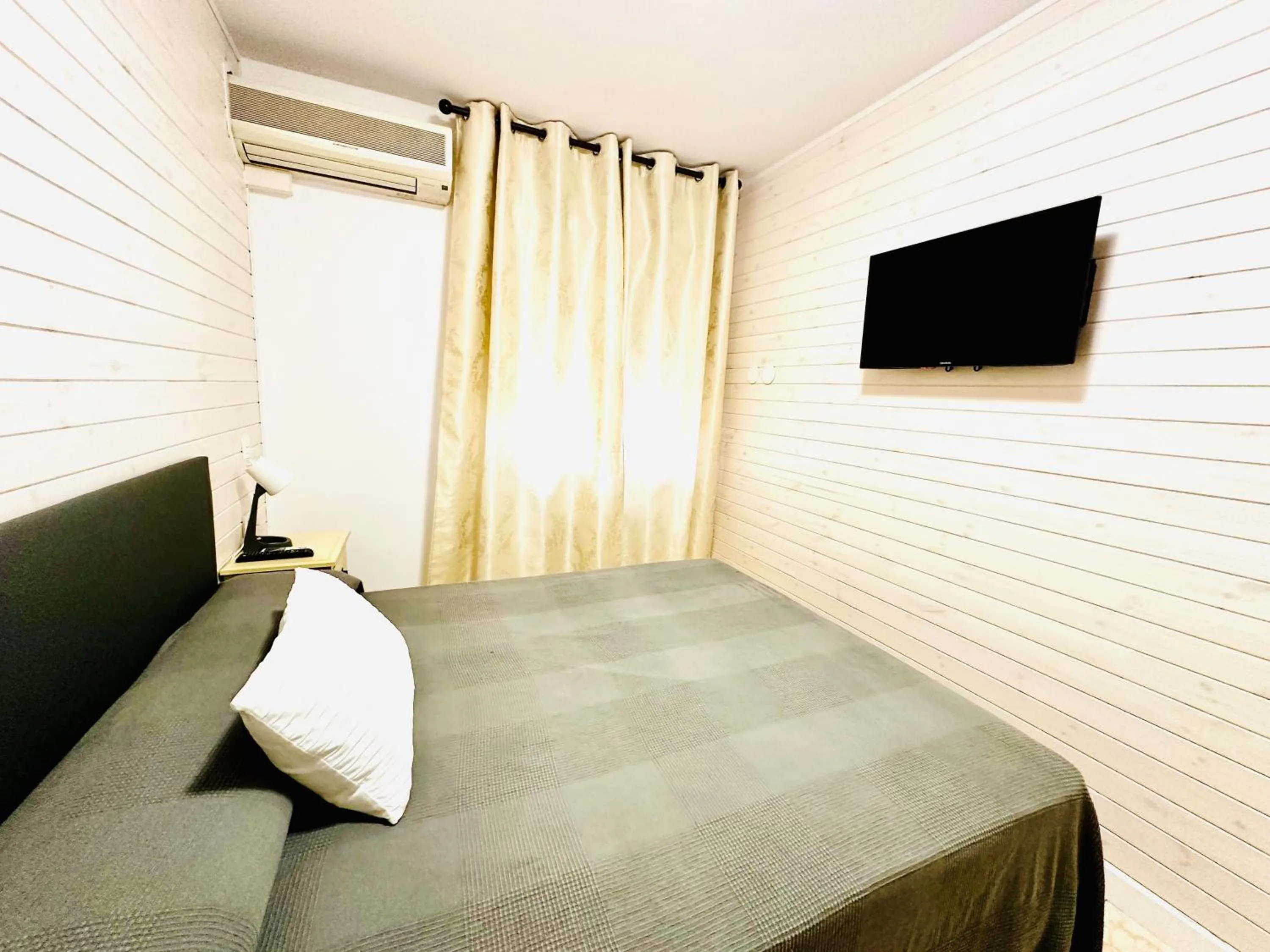 Bed in Hostal La Taberna