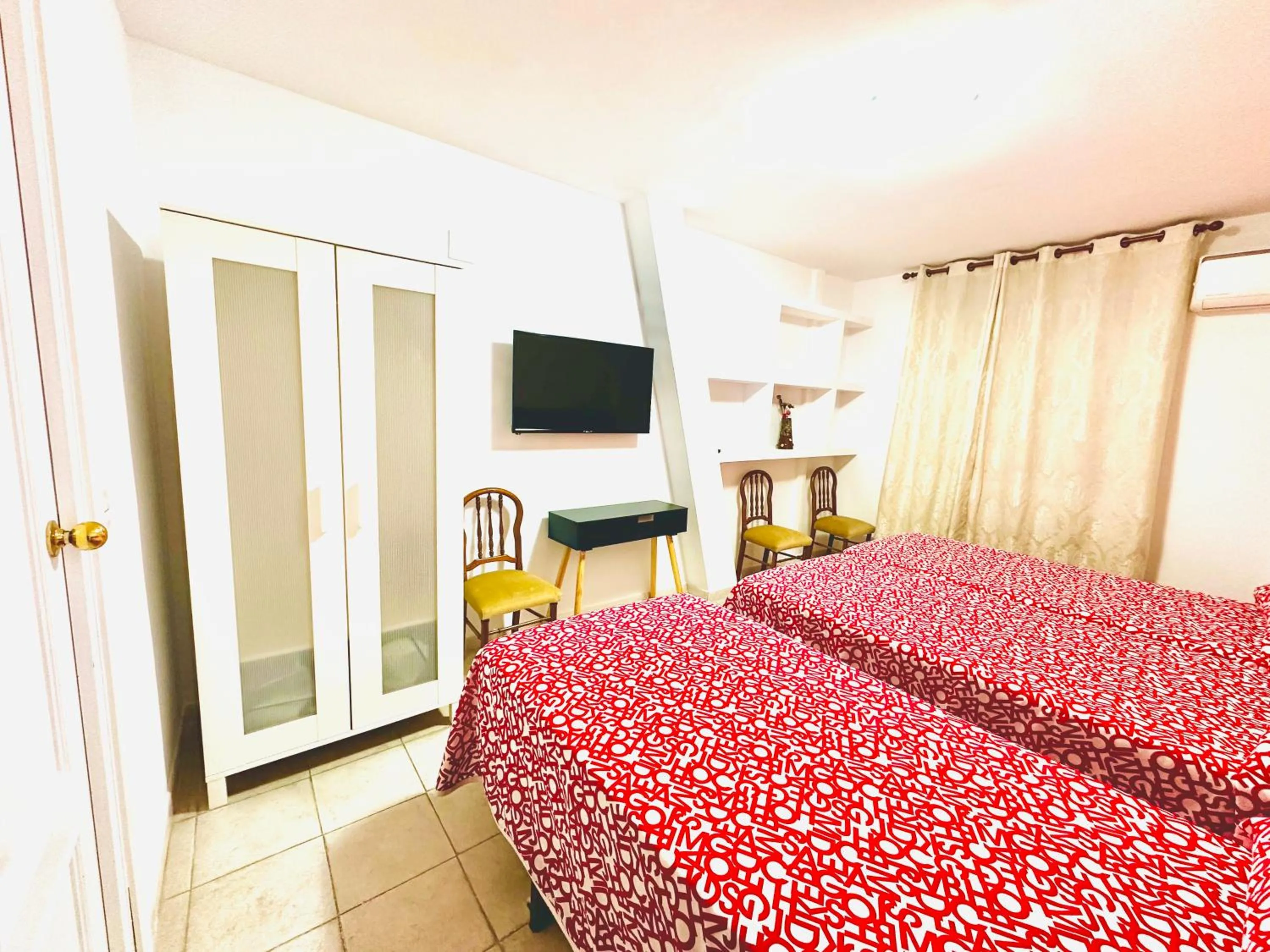 Bed in Hostal La Taberna