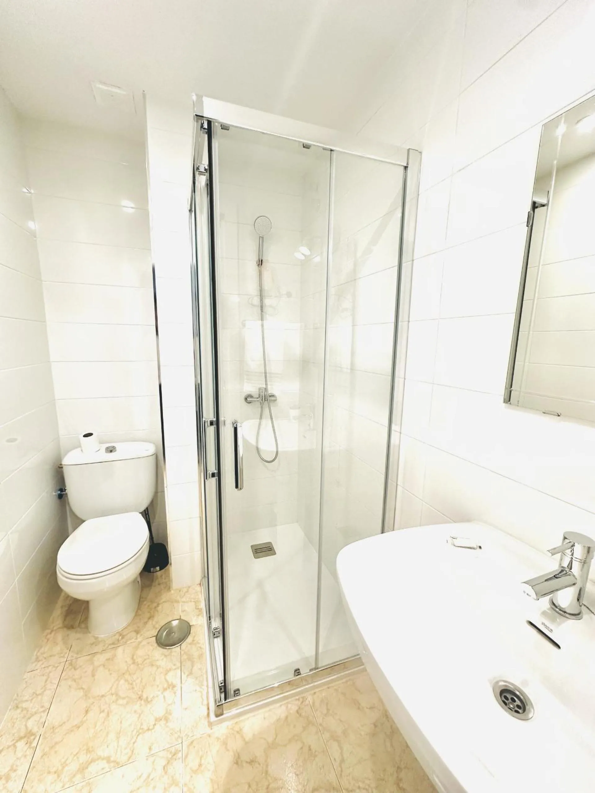 Internal: Not applicable to any particular room in Hostal La Taberna