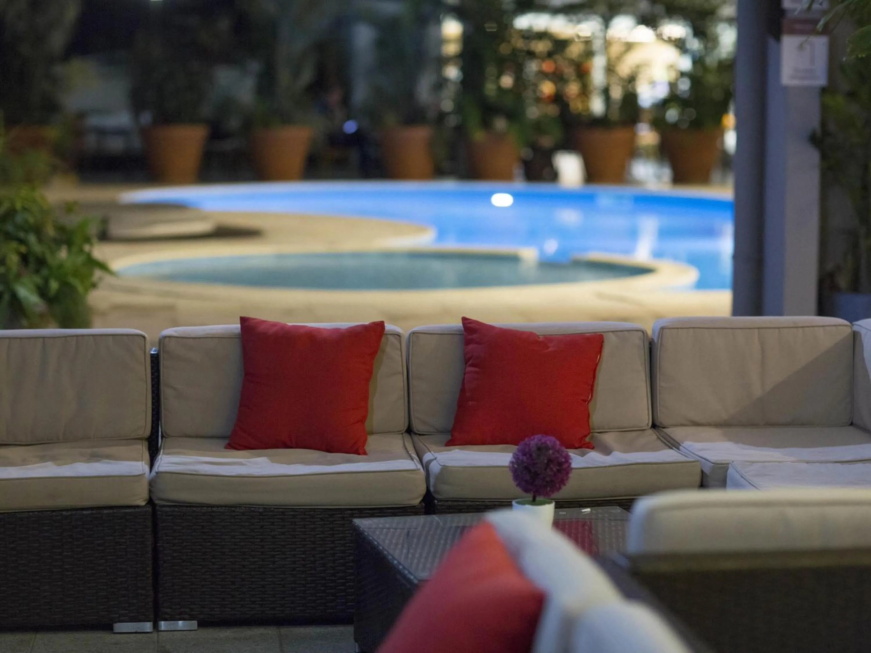 Lounge or bar in Mercure Cayenne Royal Amazonia