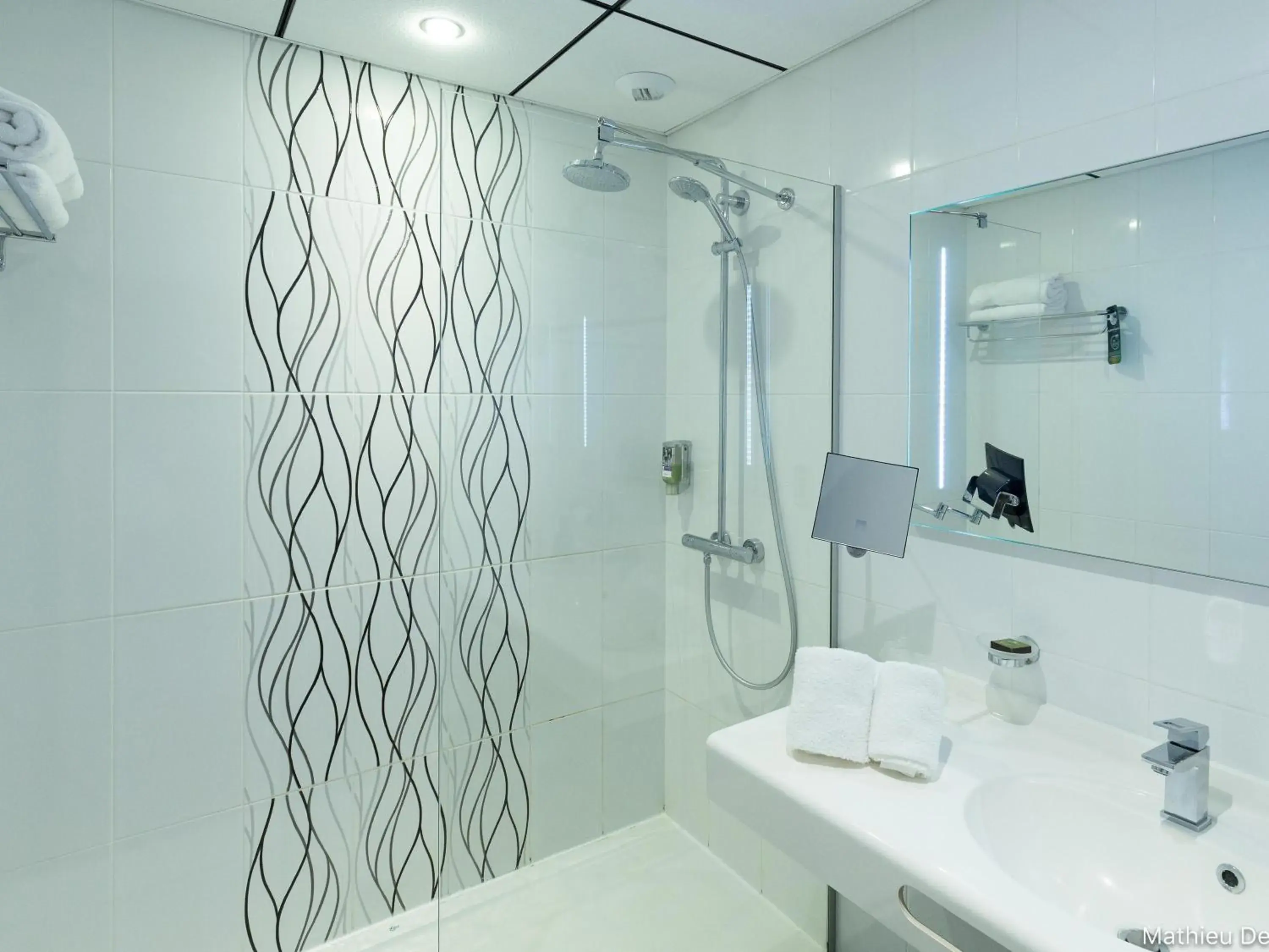 Double Room with Sofa Bed in Mercure Cayenne Royal Amazonia Double Room with Sofa Bed in Mercure Cayenne Royal Amazonia