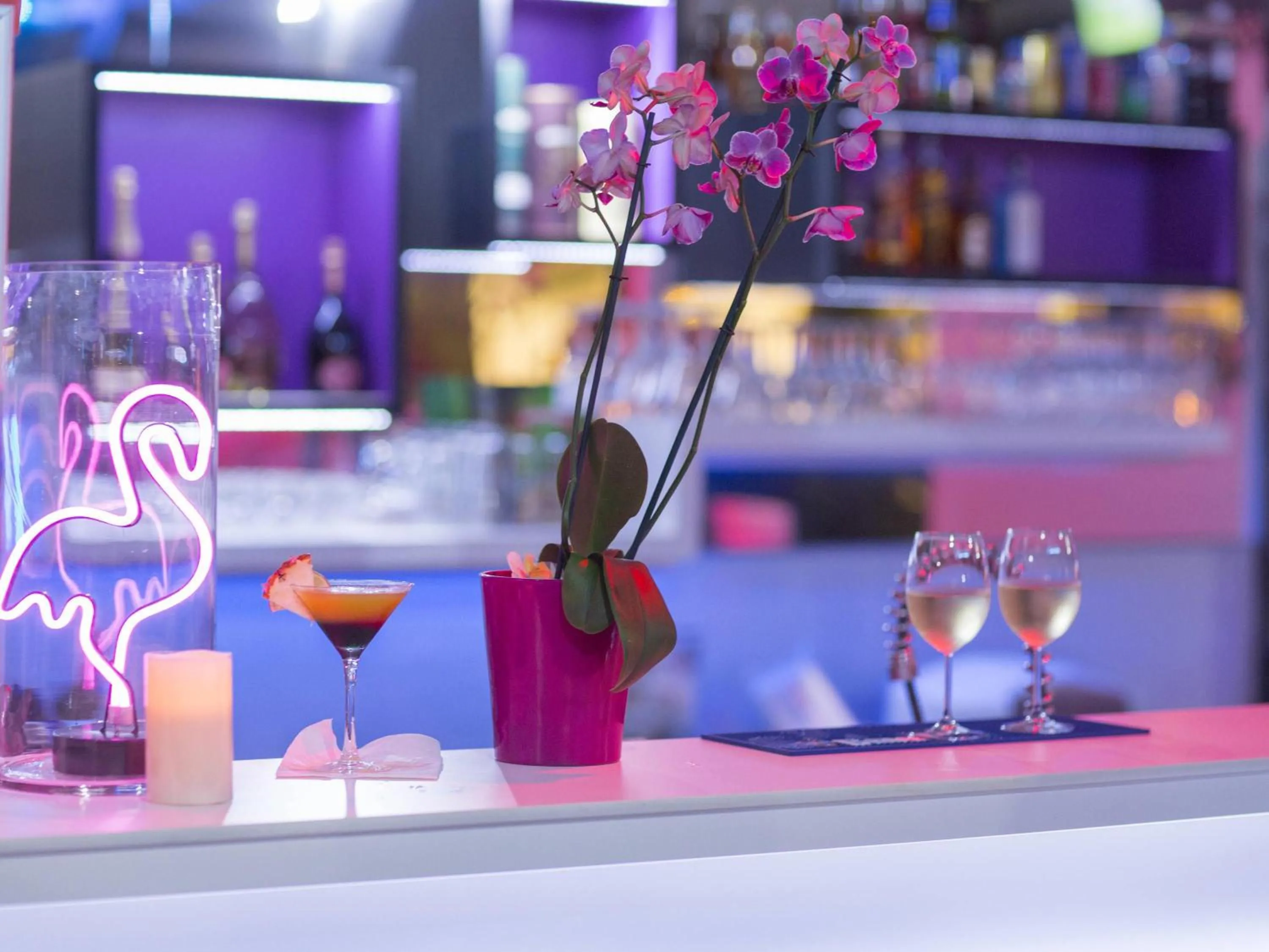 Lounge or bar in Mercure Cayenne Royal Amazonia