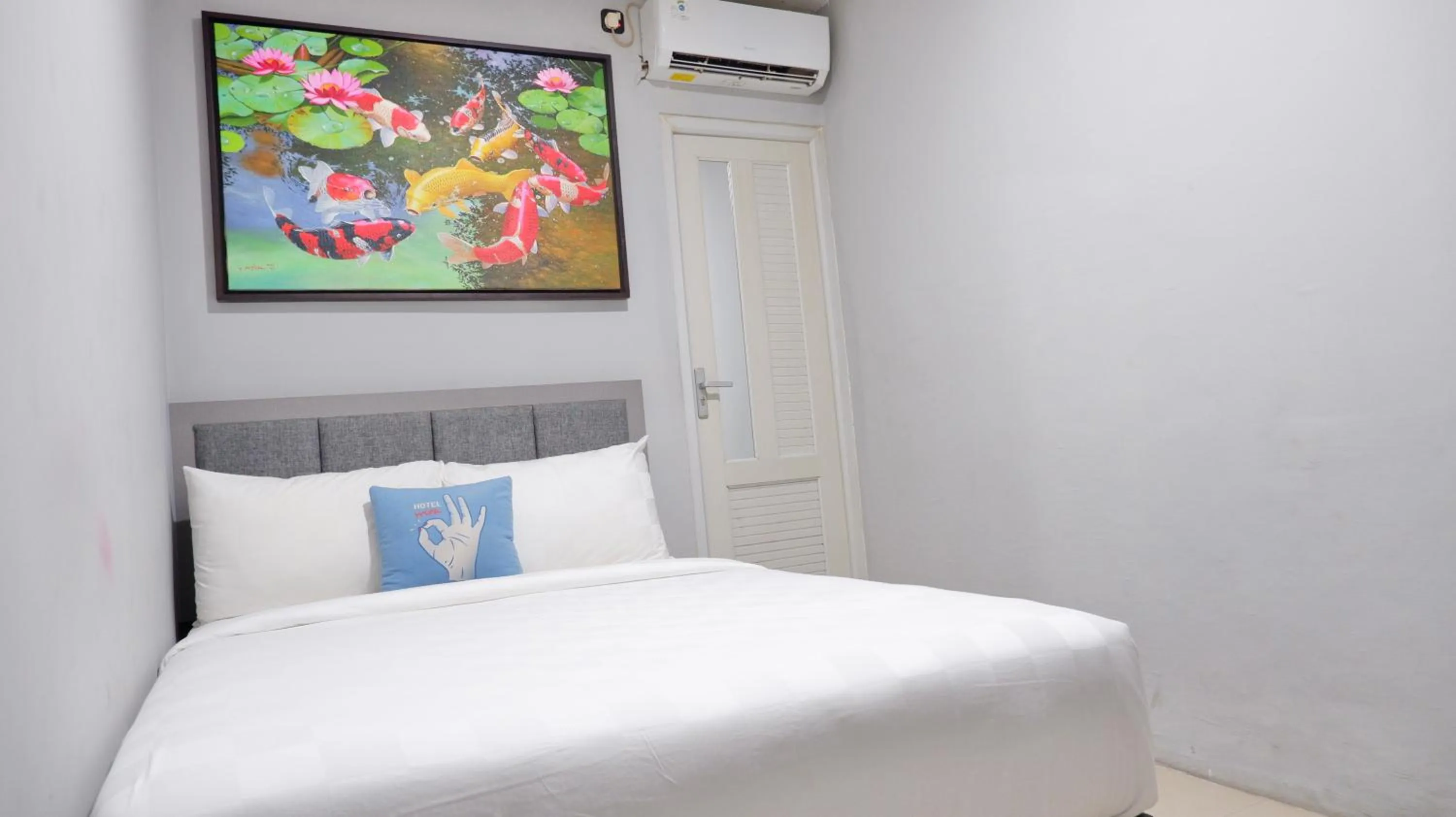 Bed in Hotel WITH OK