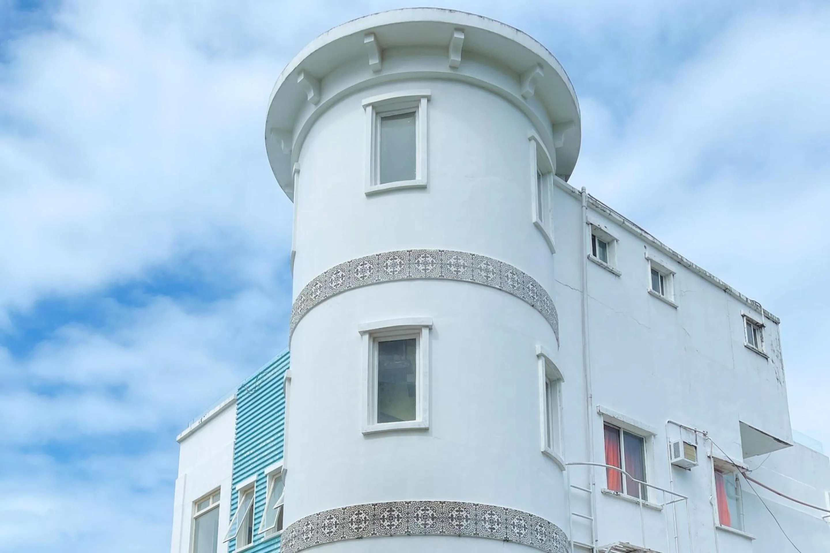 Here Innstead Boracay