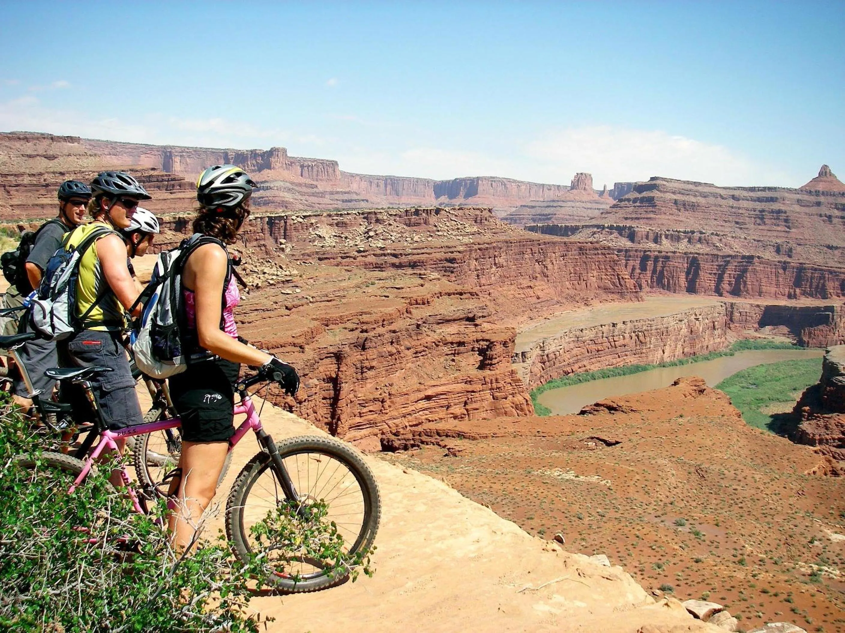 Nearby landmark in River Terrace Inn