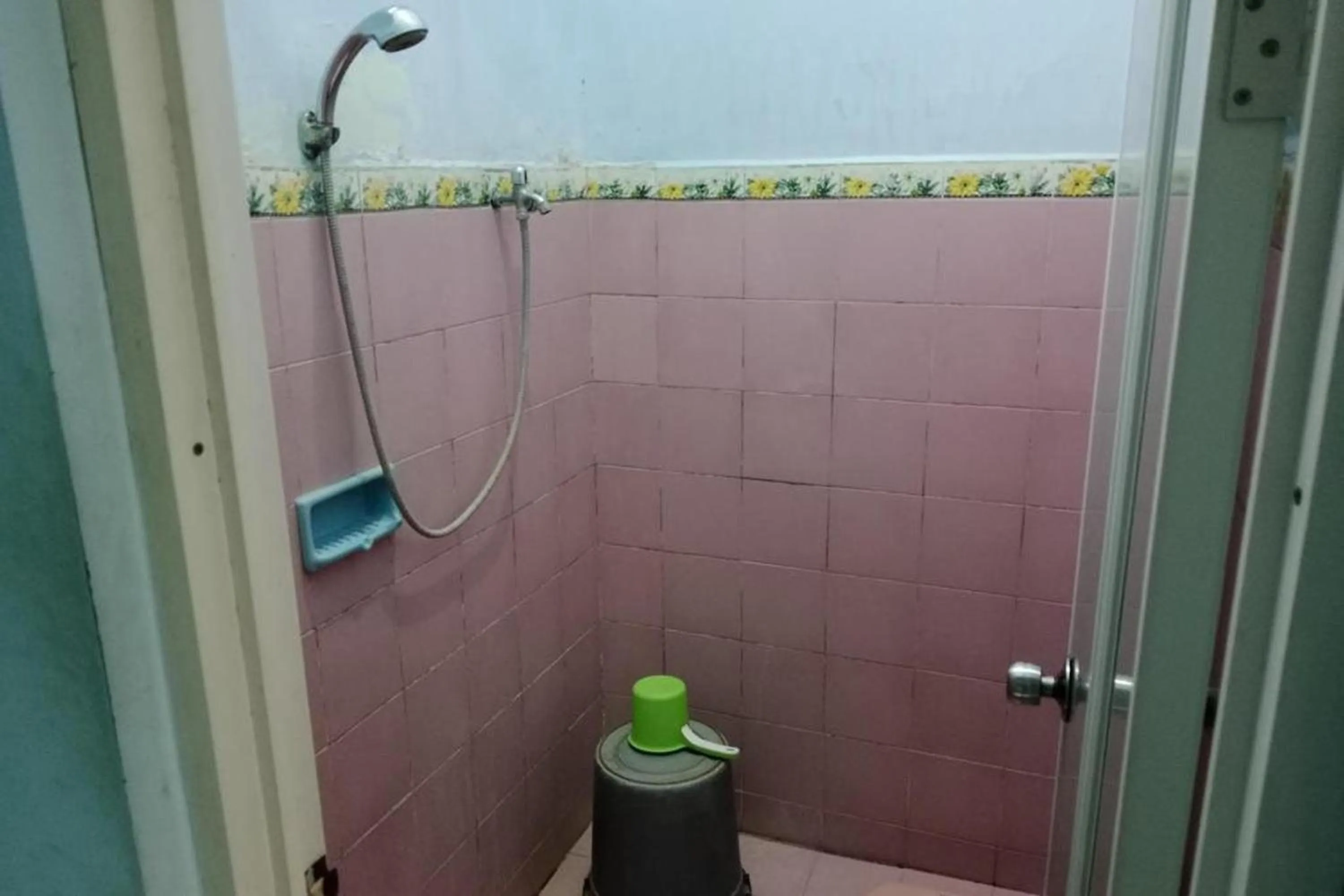 Bathroom in Hotel Malinda Pangandaran