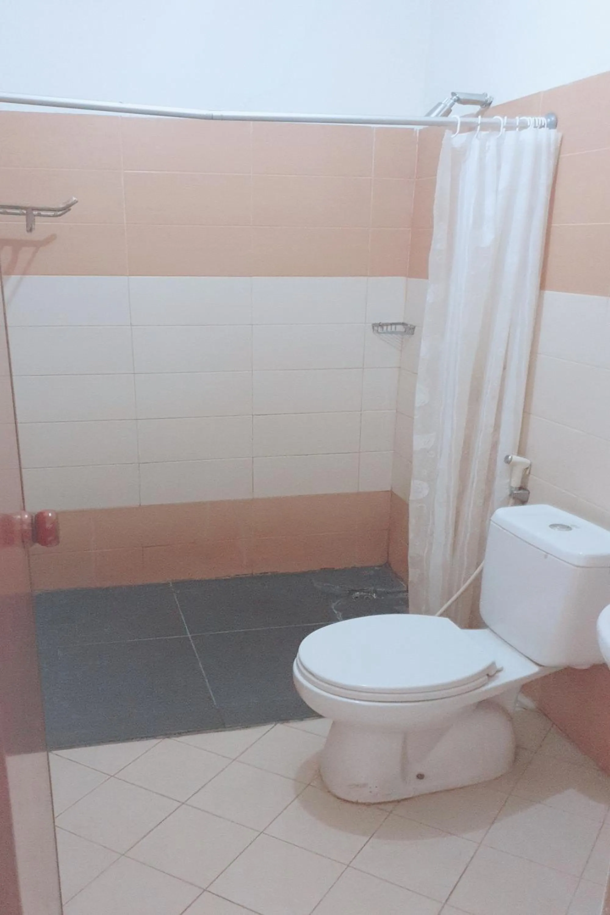 Bathroom in Maison Hotel Bukittinggi