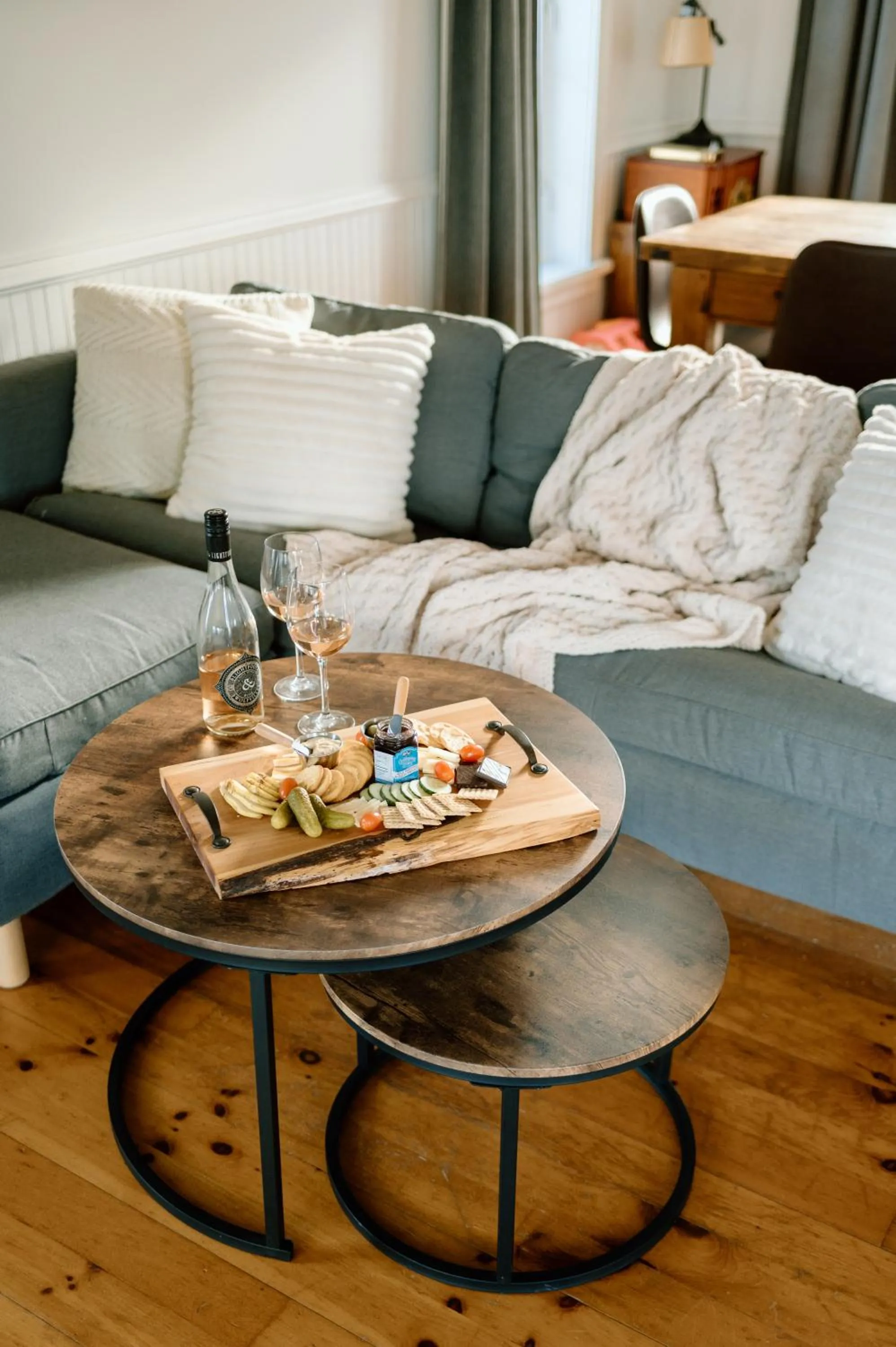 Groundswell Pub & Inn