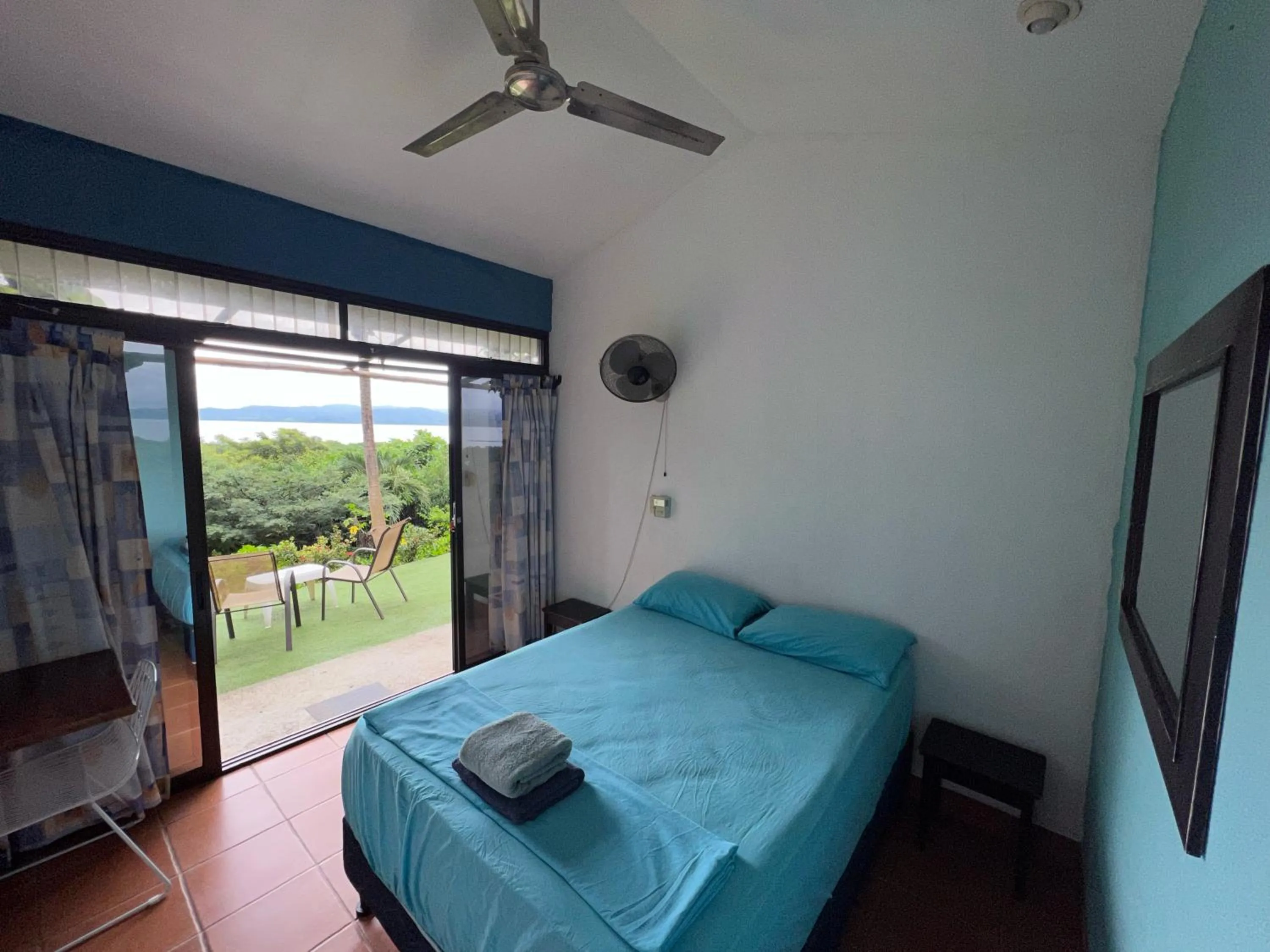 Bedroom, Bed in Blue Dream Kite Boarding Resort Costa Rica