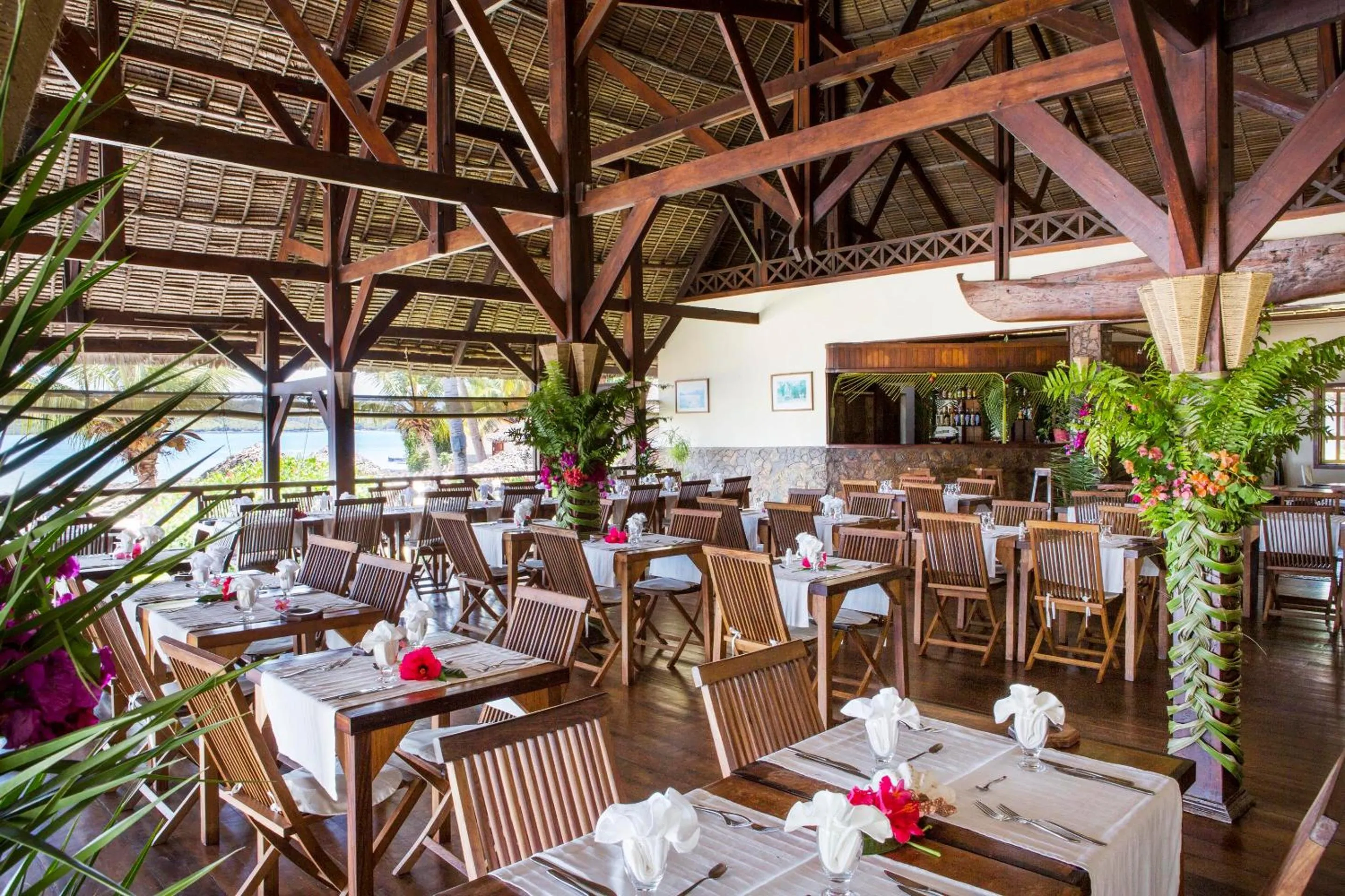 Restaurant/places to eat in Corail Noir Hotel