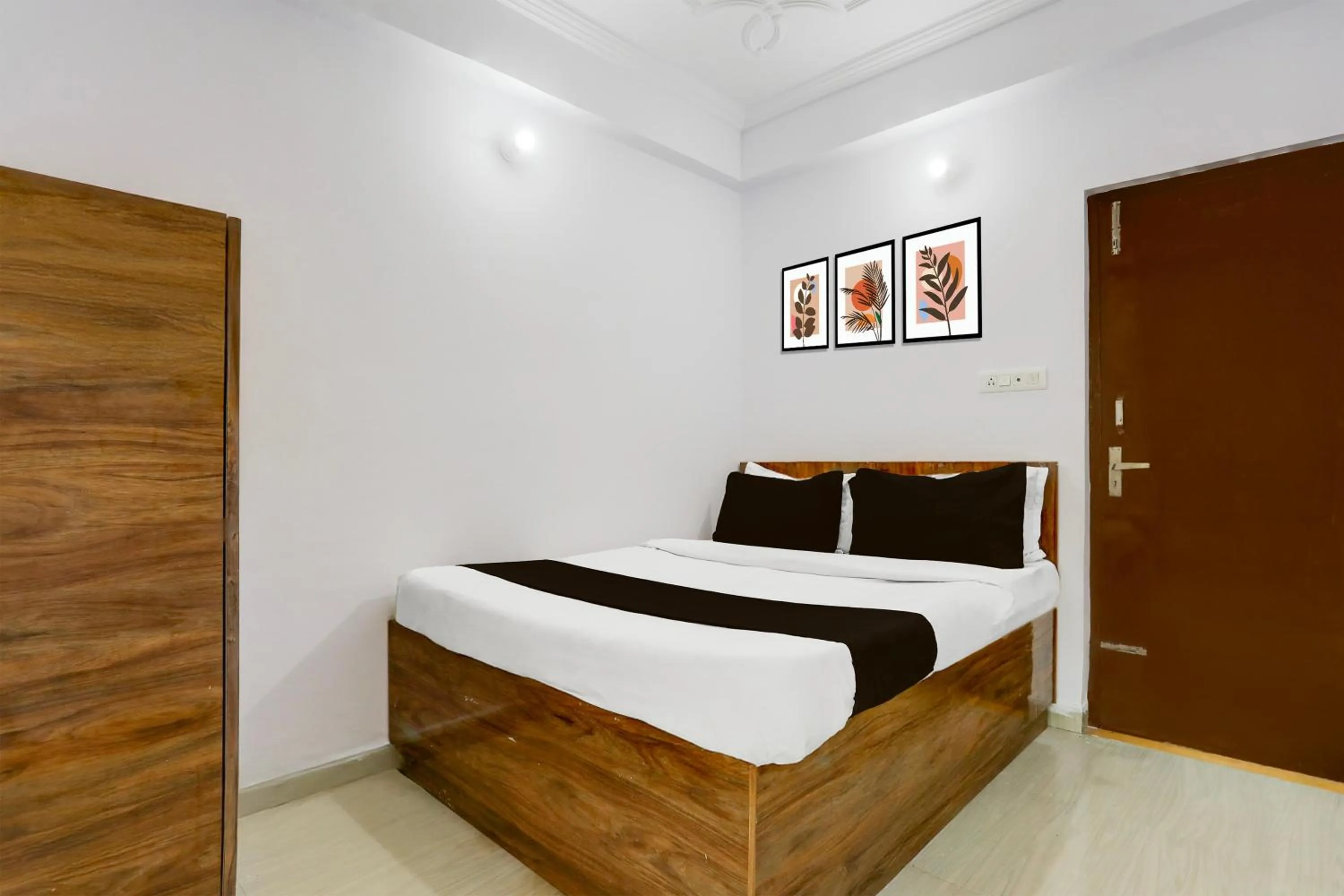 Bedroom, Bed in Super Hotel O Rajeev Nagar Formerly Happy Journey
