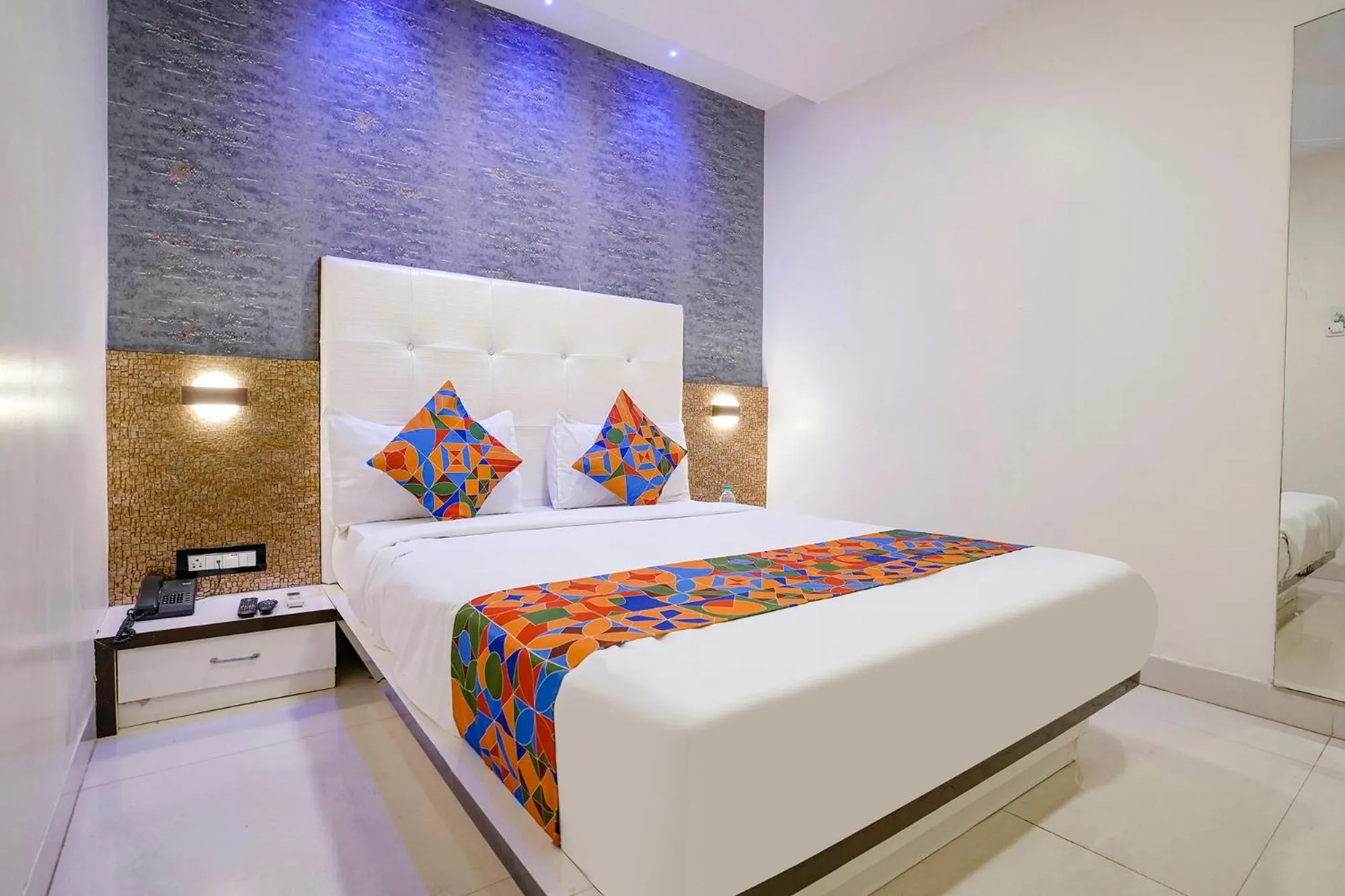 FabHotel Golden Star