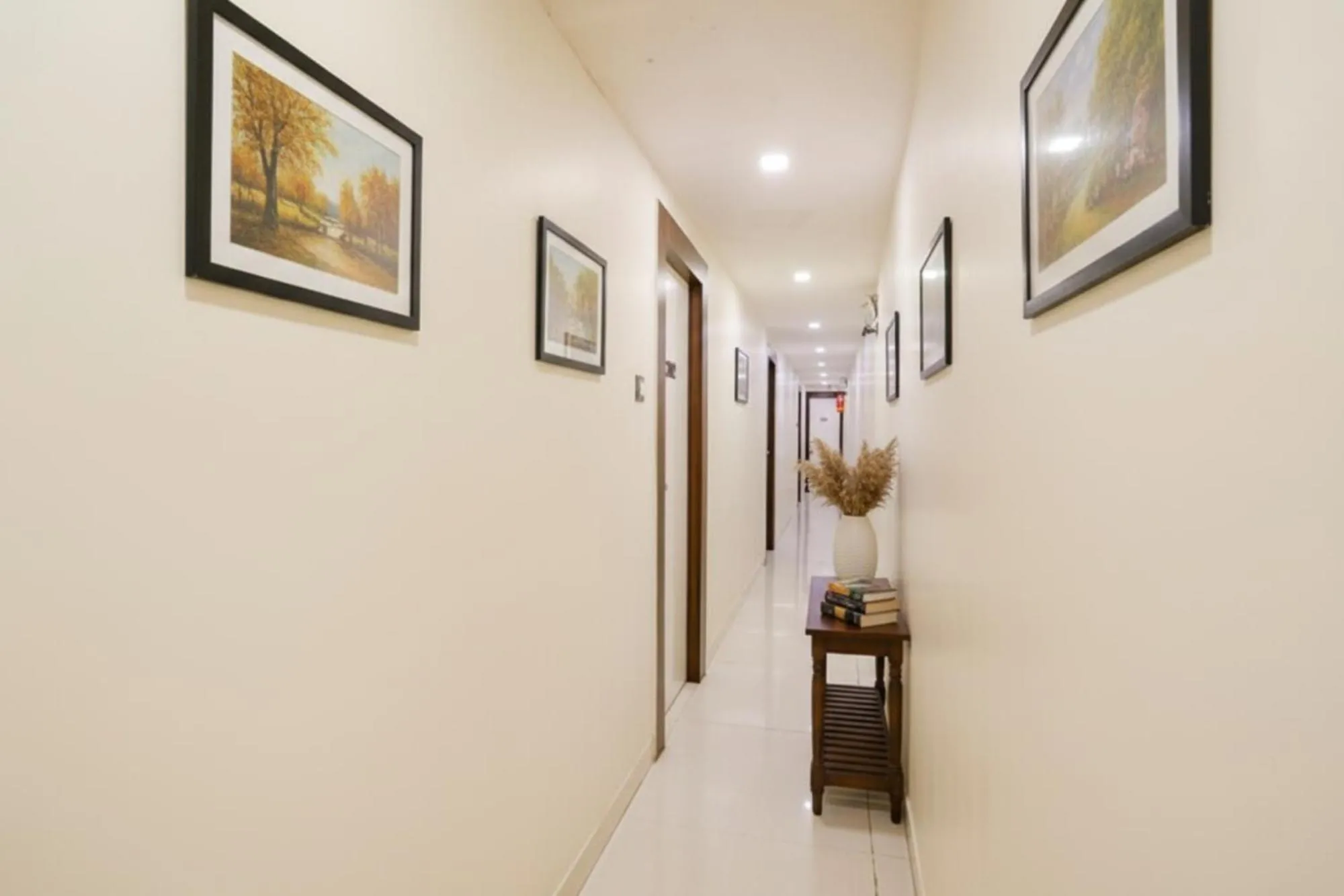 FabHotel Golden Star
