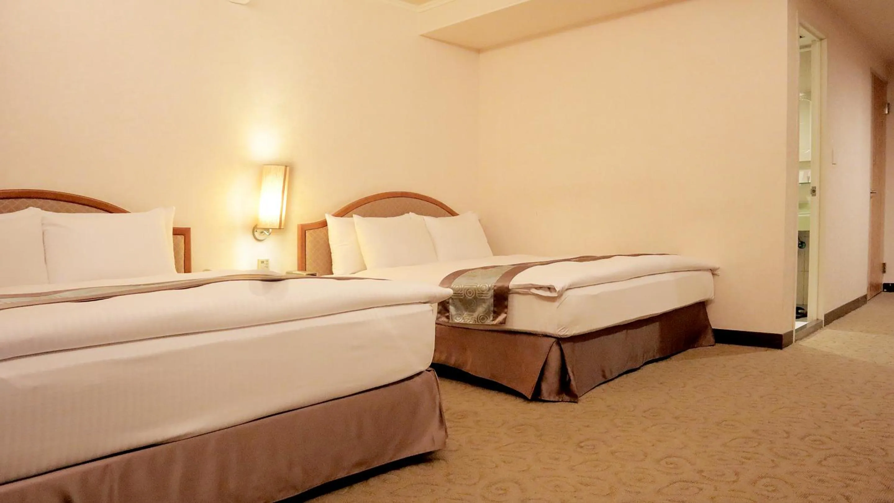 Bedroom, Bed in Zhong Ke Hotel