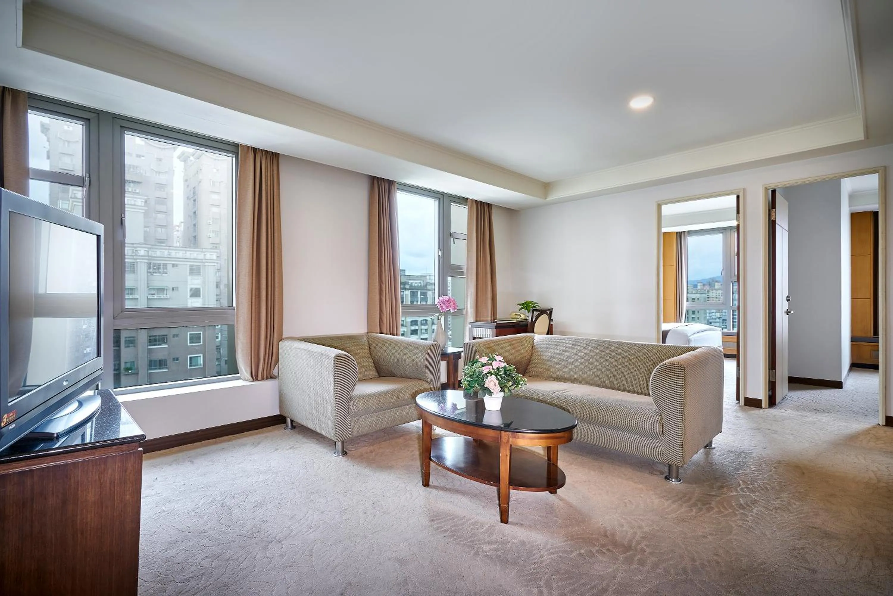 Living room in Zhong Ke Hotel