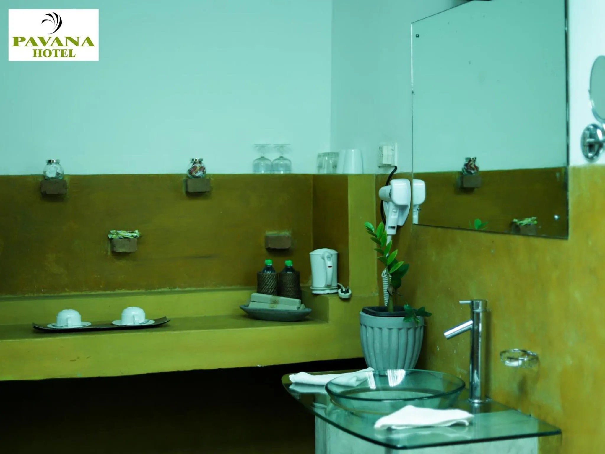 Deluxe Family Room in Pavana Hotel