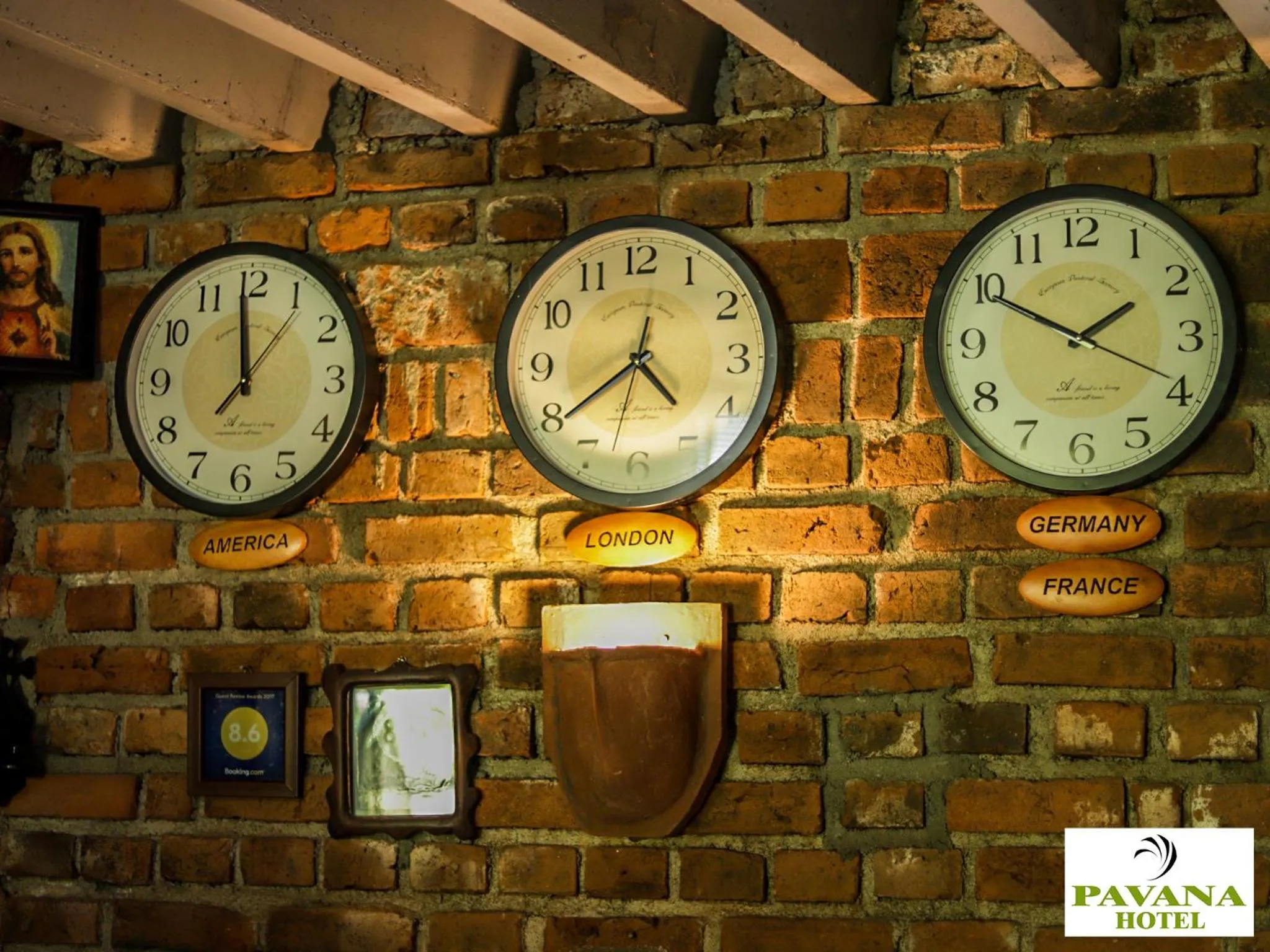 Property building in Pavana Hotel