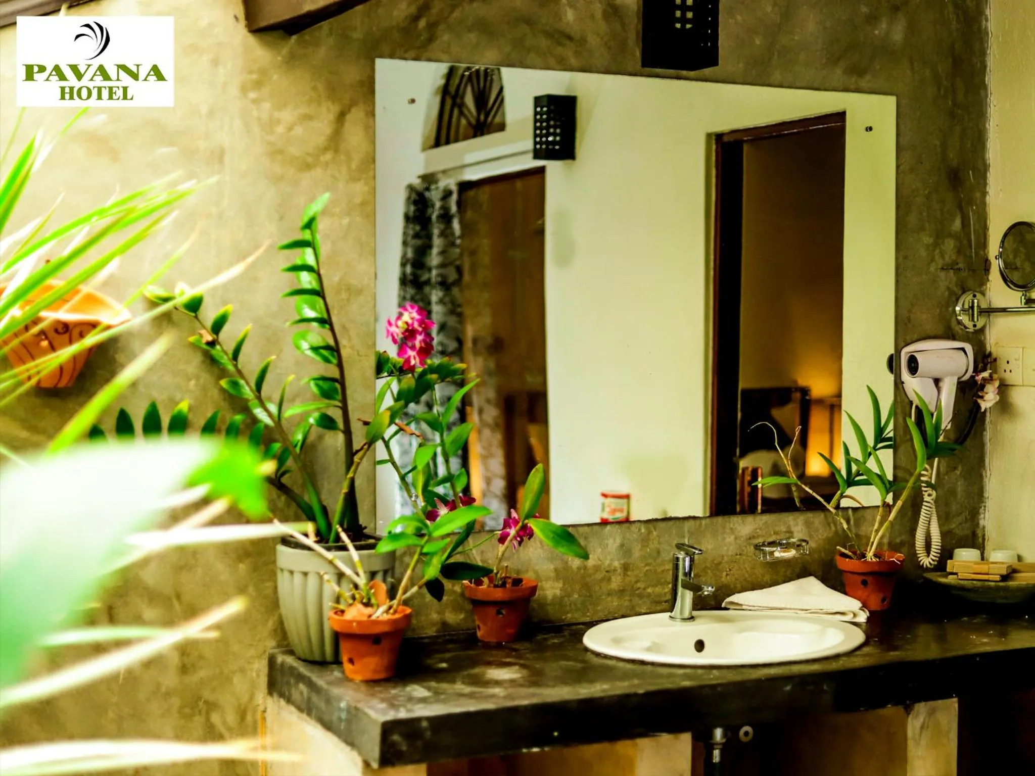 Bathroom in Pavana Hotel