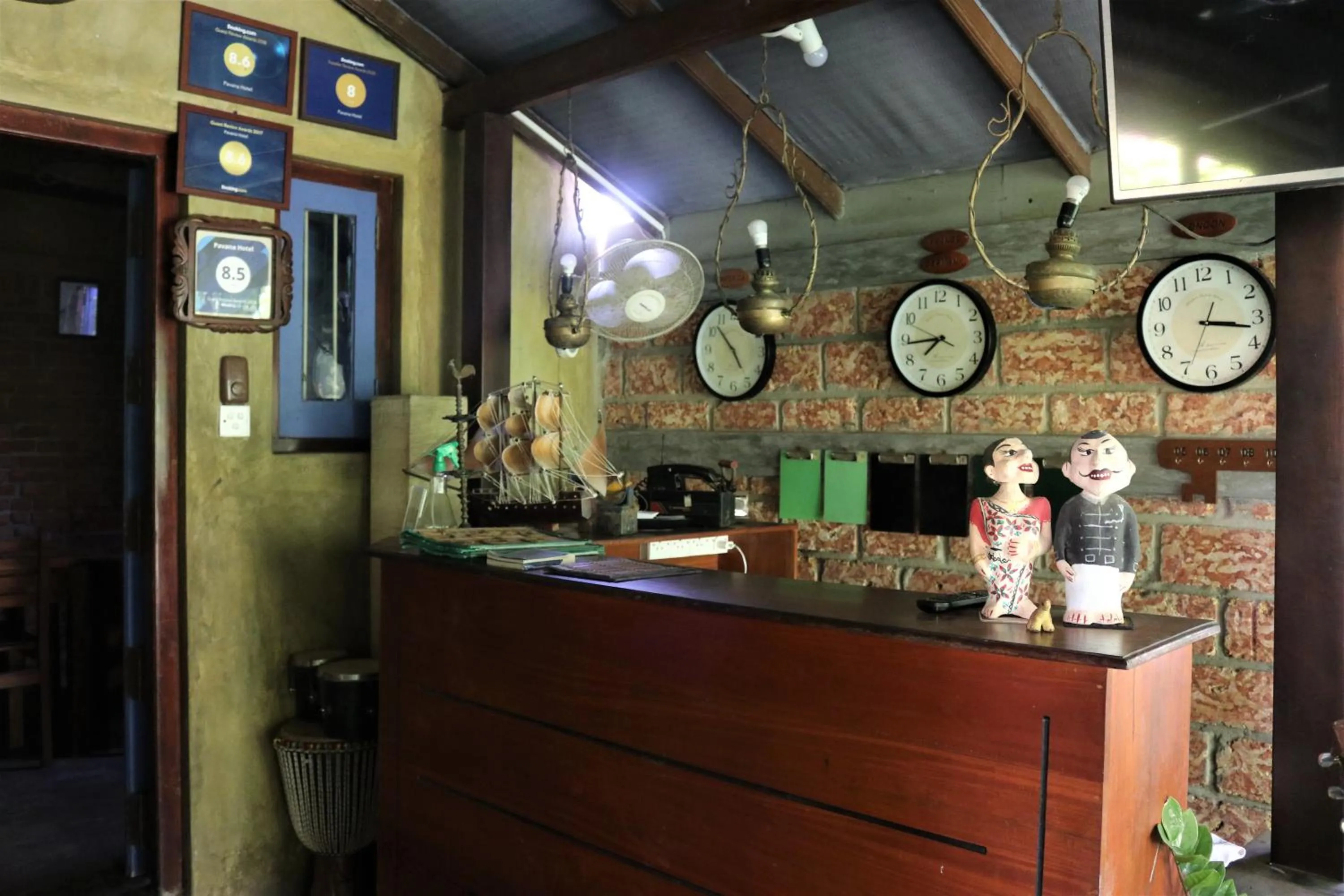 Lobby or reception in Pavana Hotel