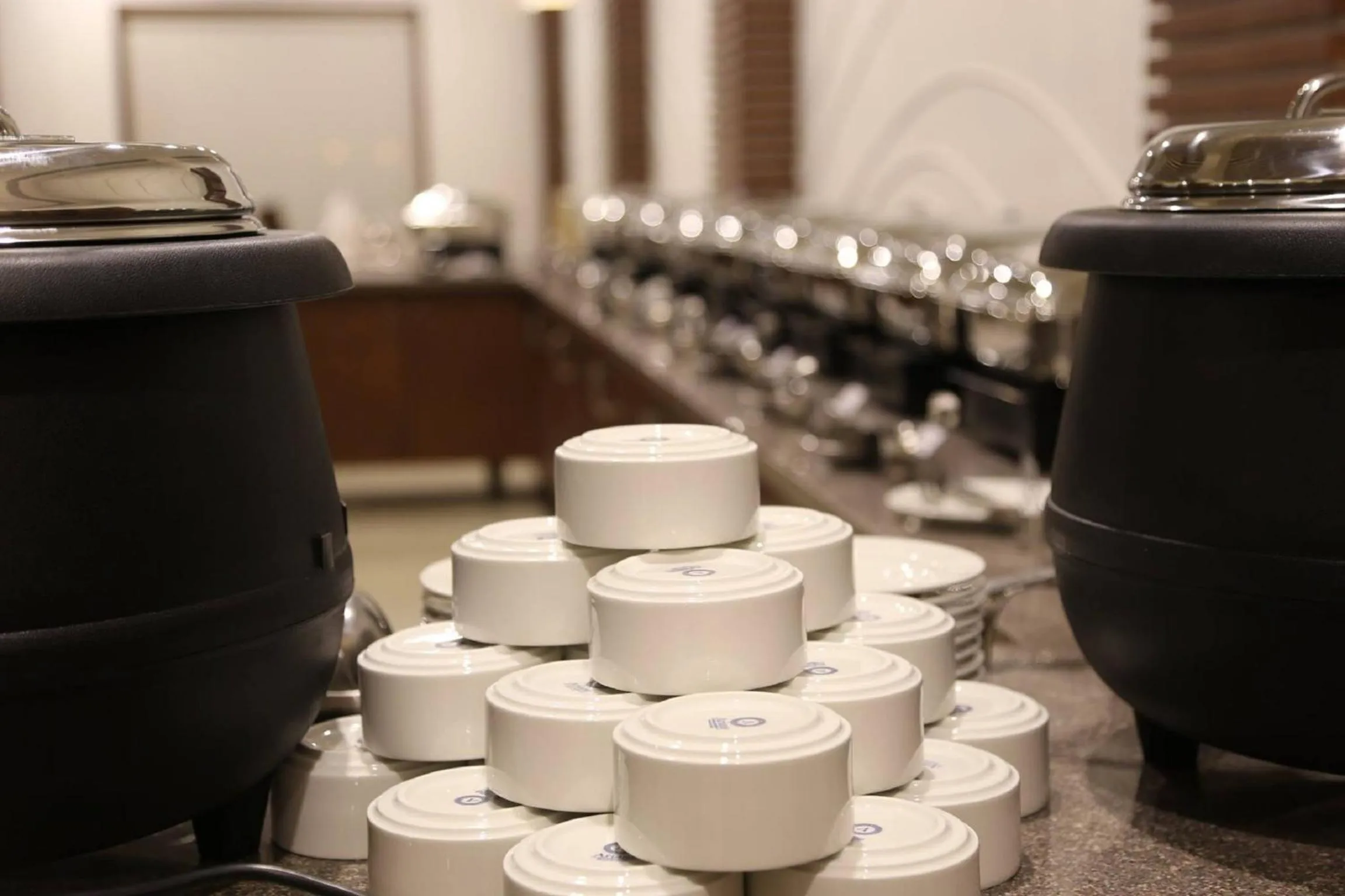 Restaurant/places to eat in The Fern Residency Mundra