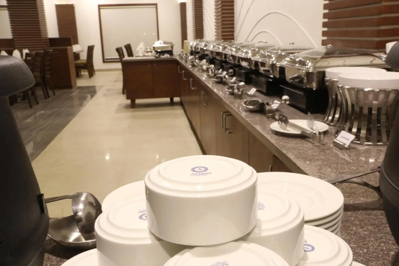 Restaurant/places to eat in The Fern Residency Mundra