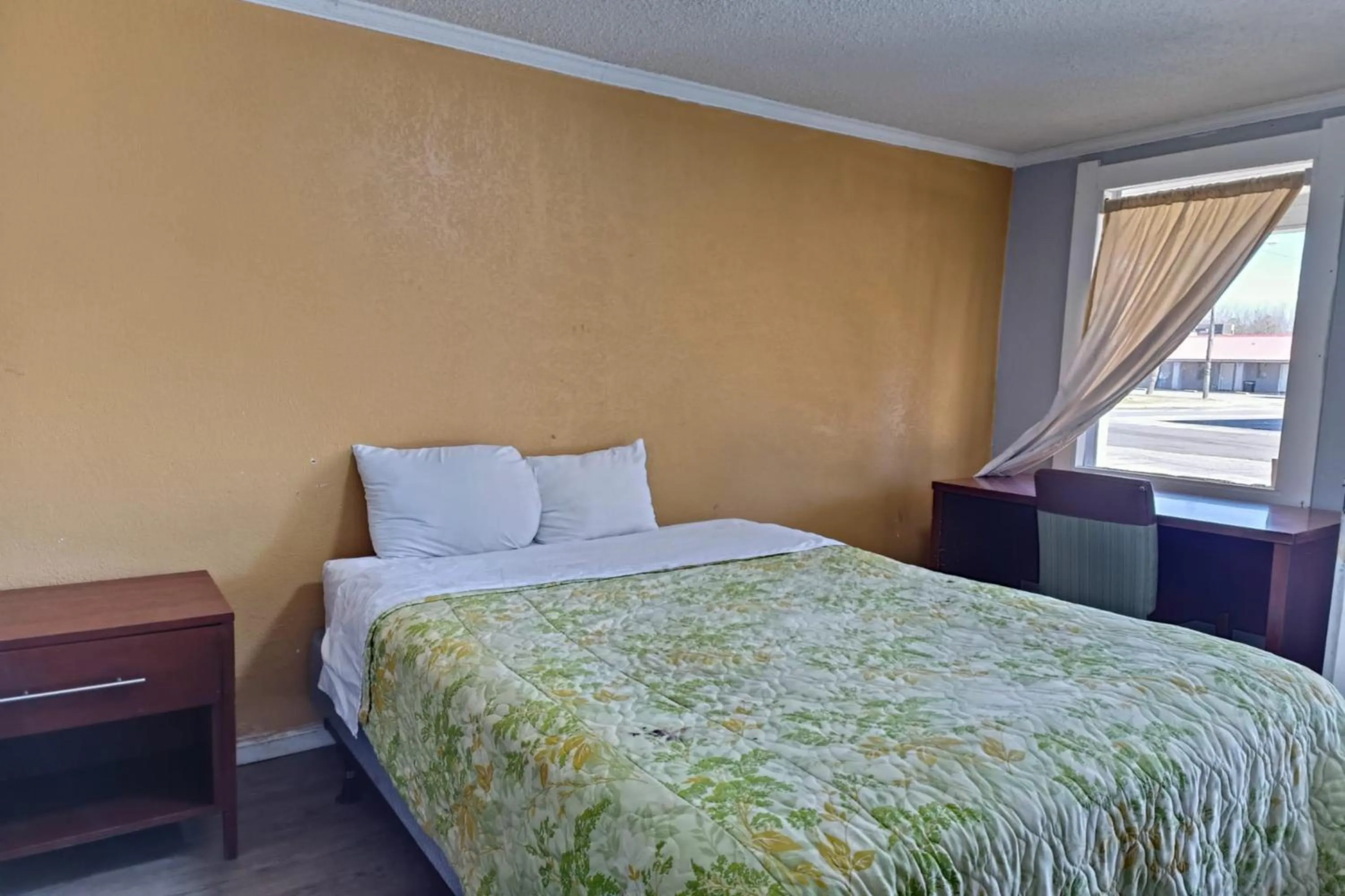 Bedroom, Bed in Crown Inn by OYO Orangeburg Hwy 301