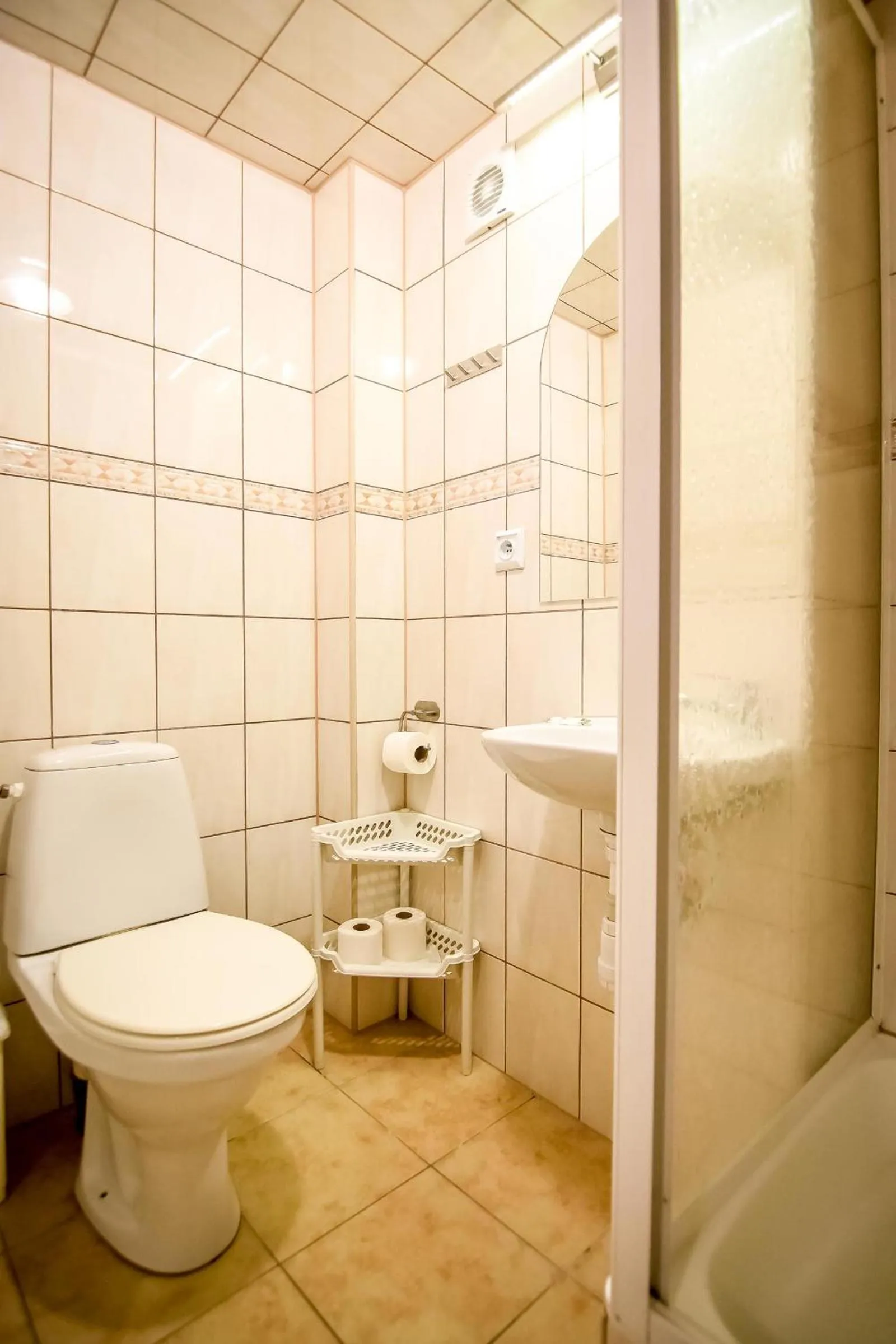 Shower in Willa Modra