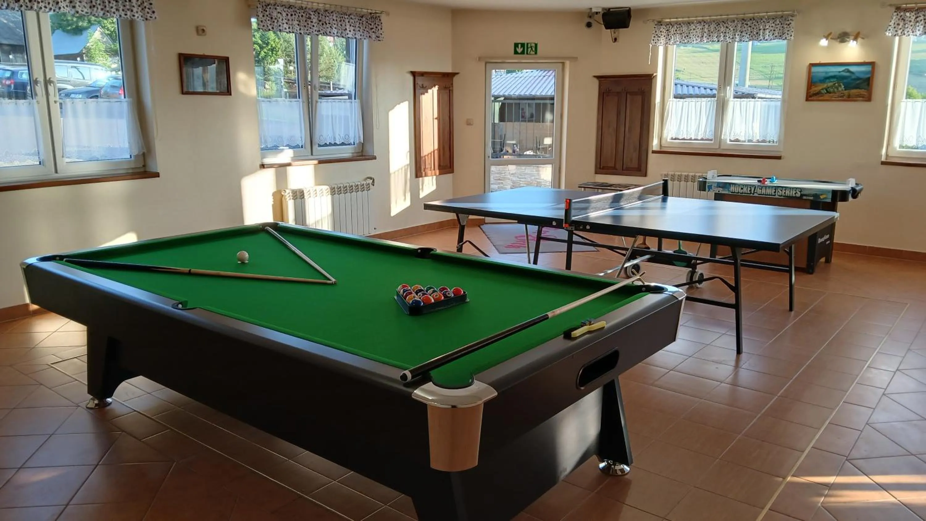 Billiard in Willa Modra