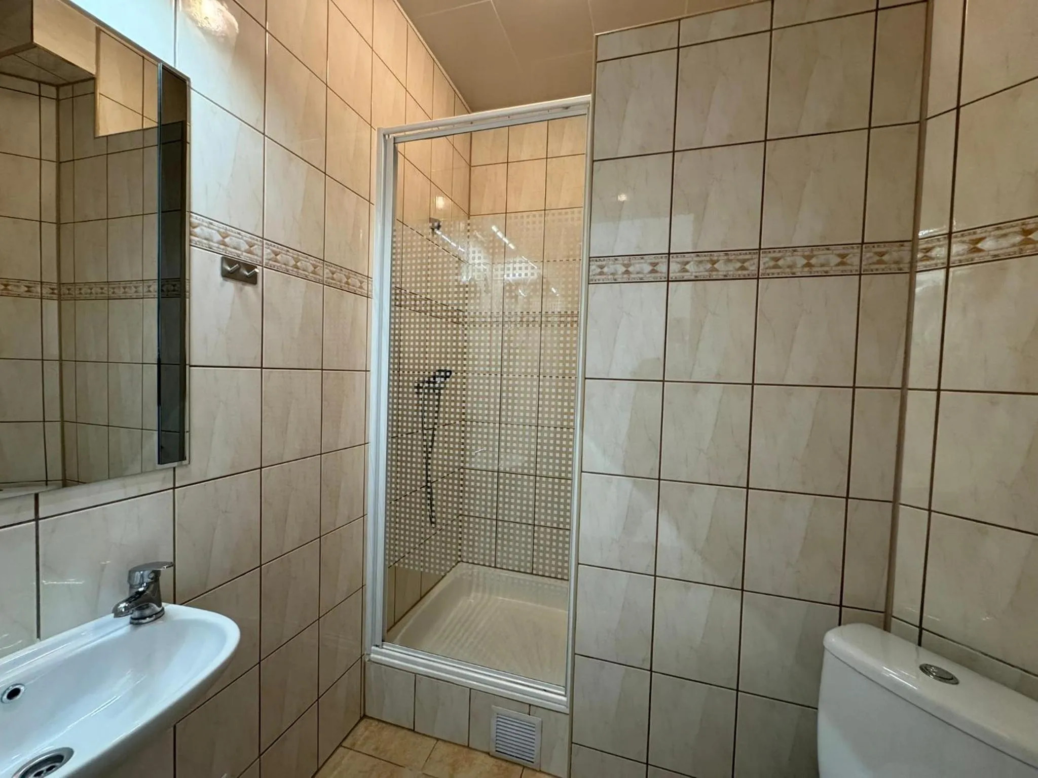 Shower in Willa Modra